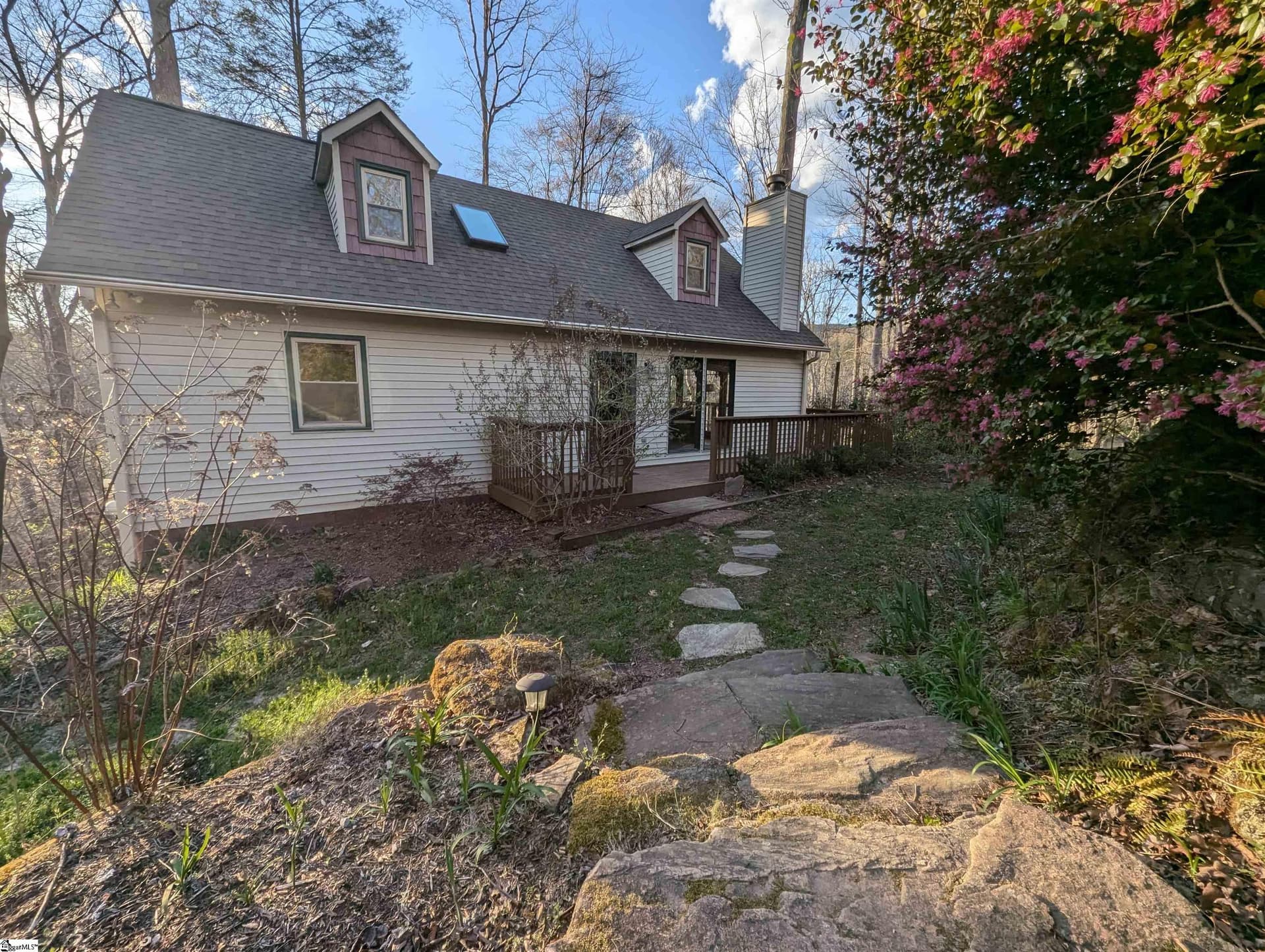 262 Belvoir Drive