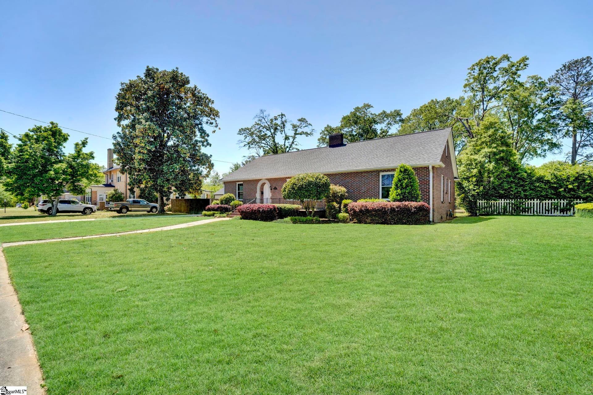 Property image 2 at 306 Hickory Street, Clinton, SC 29325