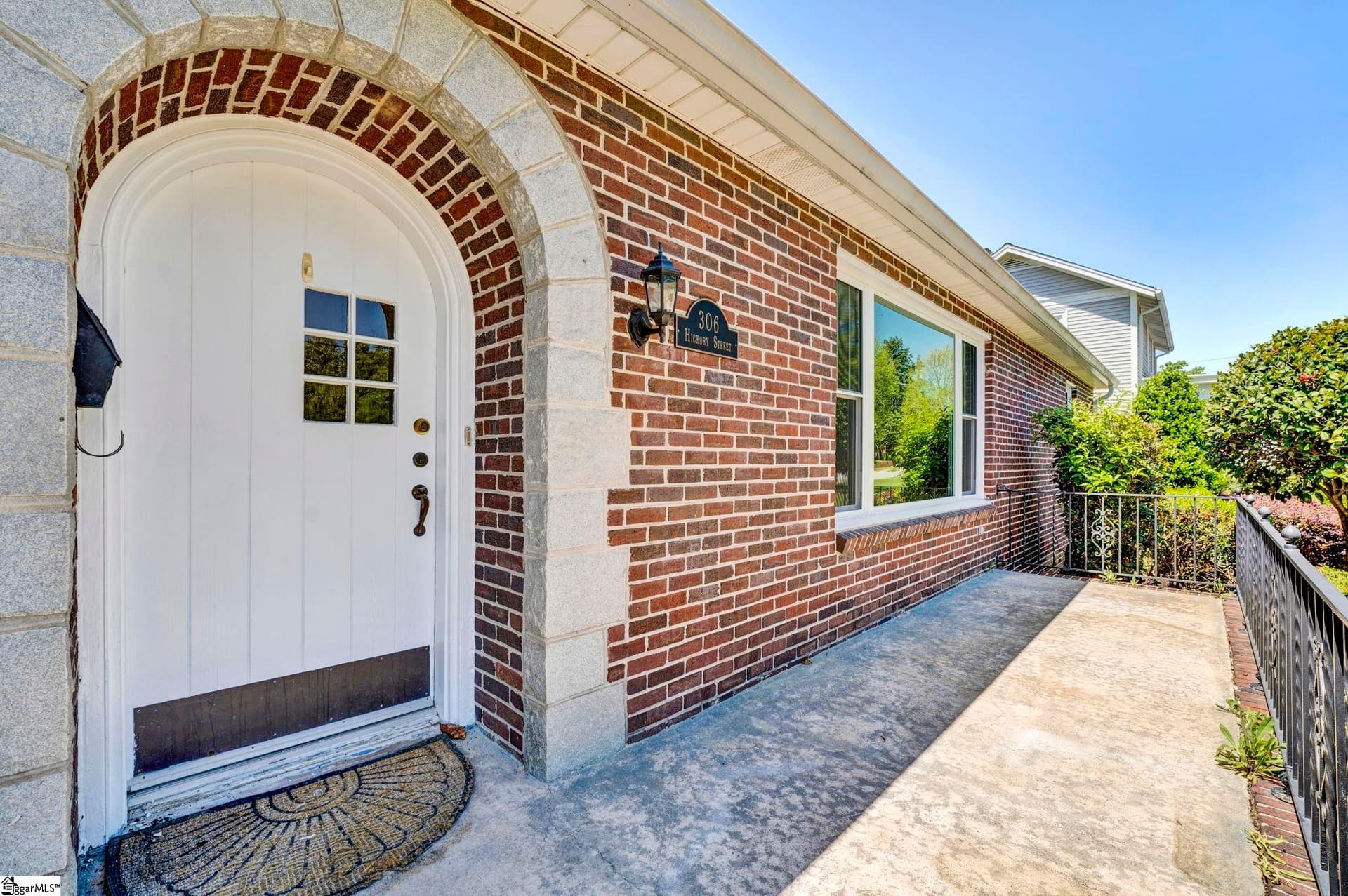 Property image 4 at 306 Hickory Street, Clinton, SC 29325