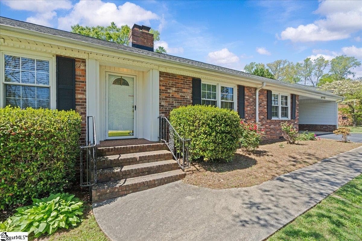 Property image 5 at 6 Barbara Avenue, Greenville, SC 29615