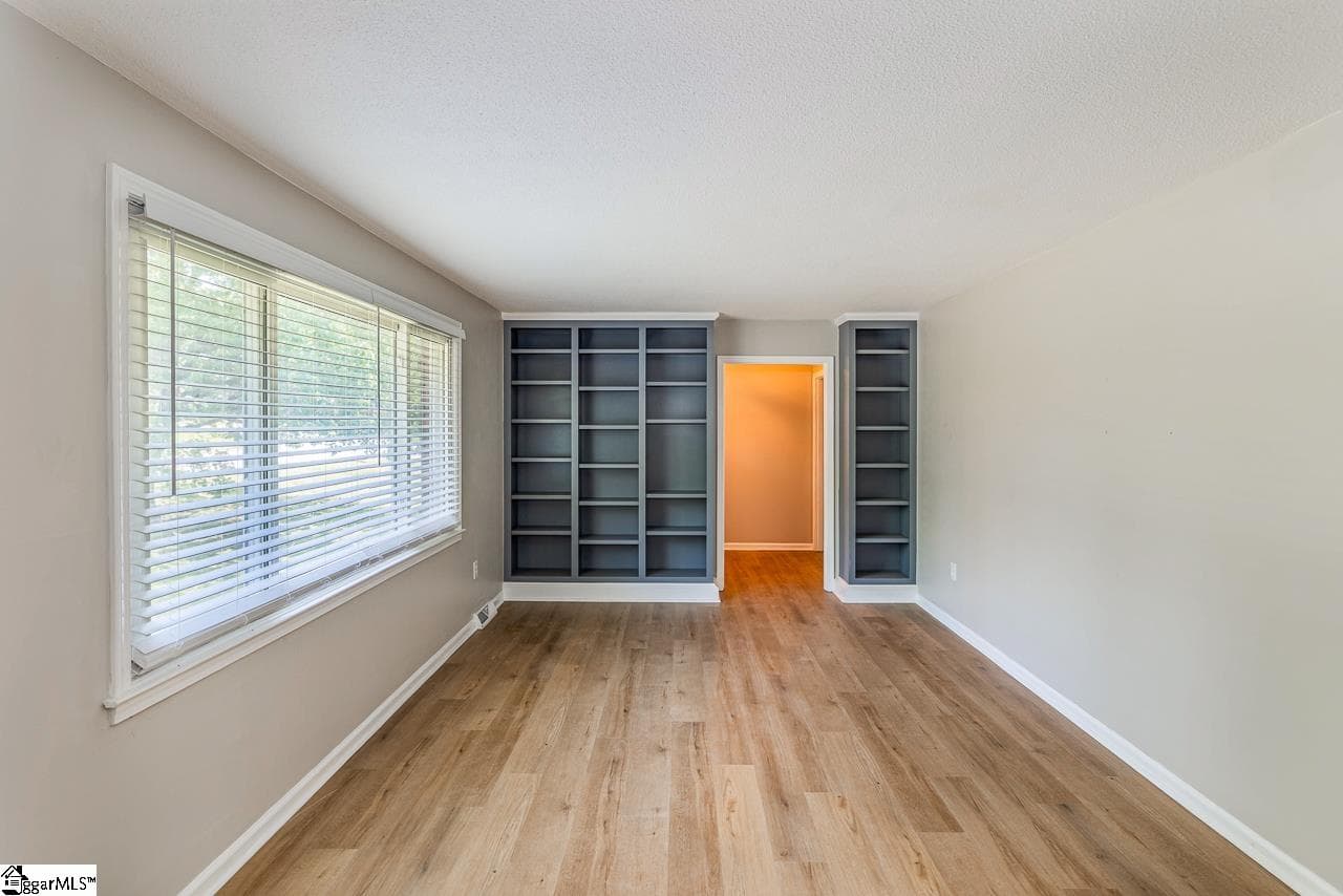 Property image 3 at 1 Wolseley Road, Greenville, SC 29615