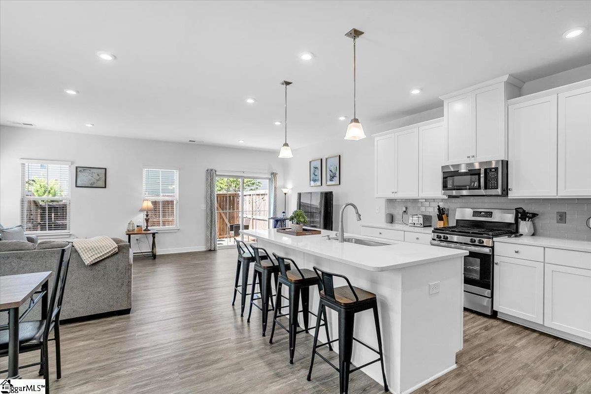 Property image 3 at 136 Eagle Wood Drive, Greenville, SC 29607
