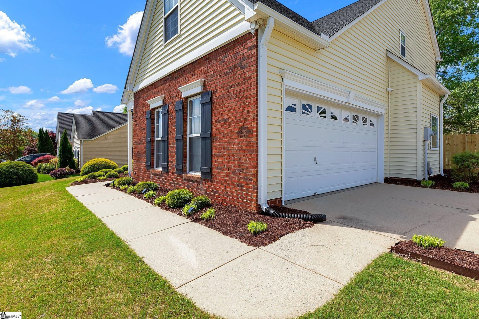 Property image 4 at 2 Cotter Lane, Greer, SC 29650
