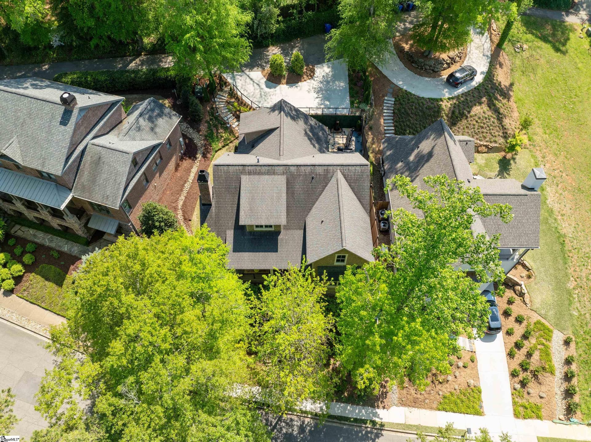 Property image 2 at 7 Hindman Drive, Greenville, SC 29609