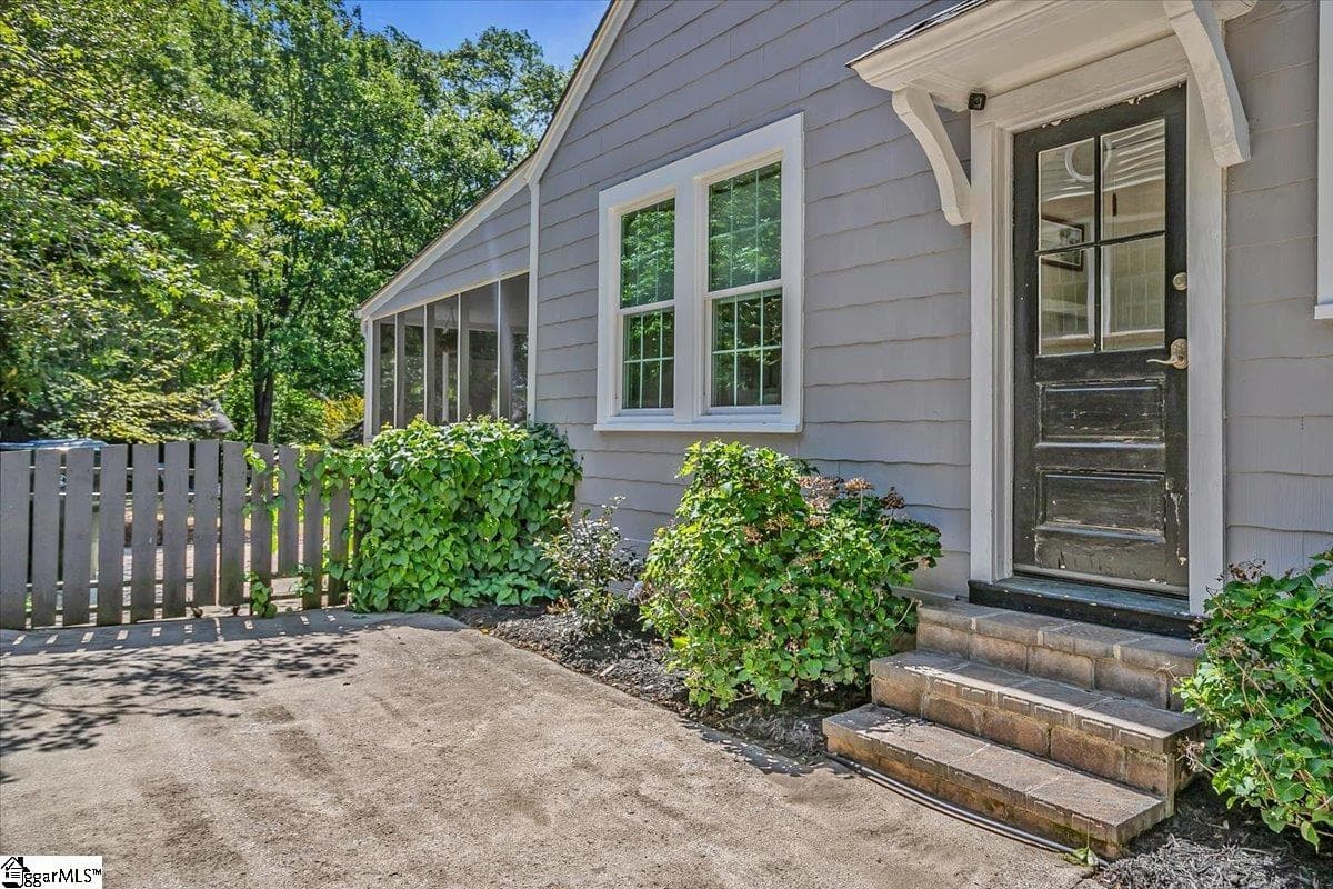 Property image 3 at 31 Sevier Street, Greenville, SC 29605