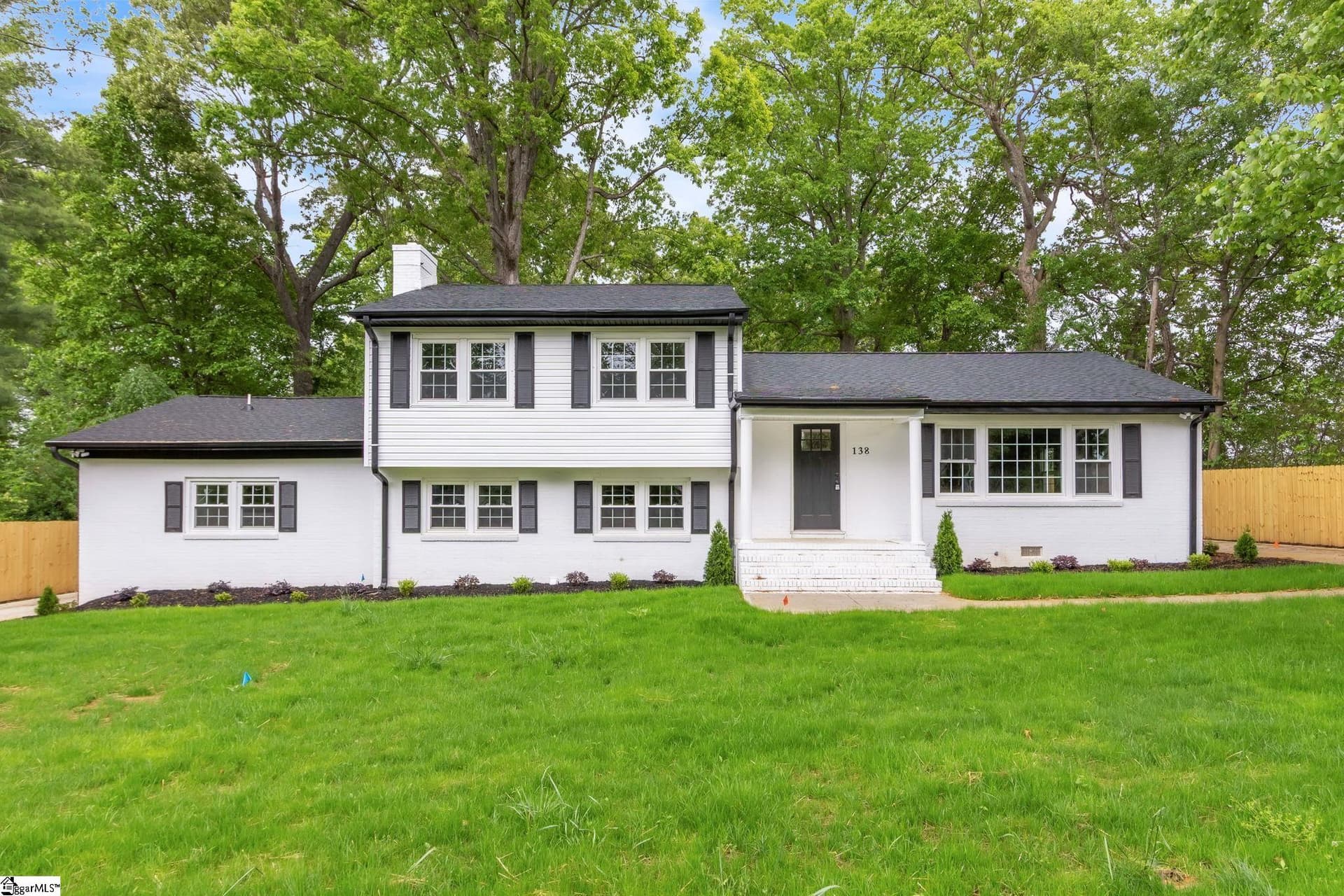 Indian Hills, Greenville Community