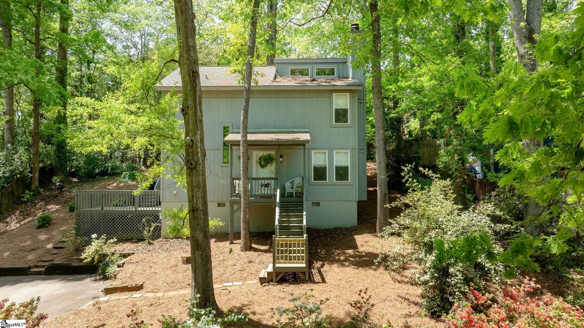 76 Westview Avenue