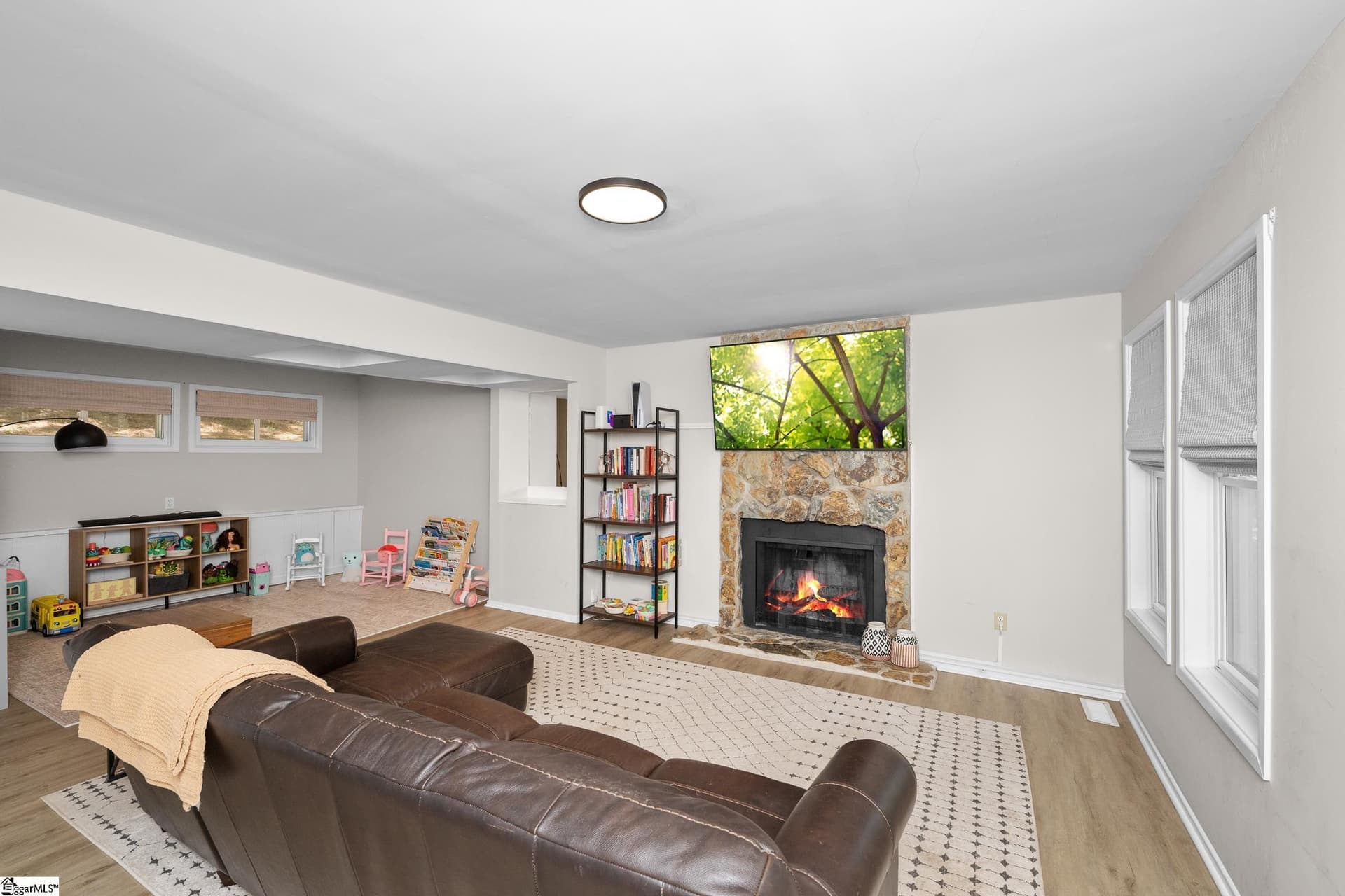 Property image 3 at 76 Westview Avenue, Greenville, SC 29609-4740