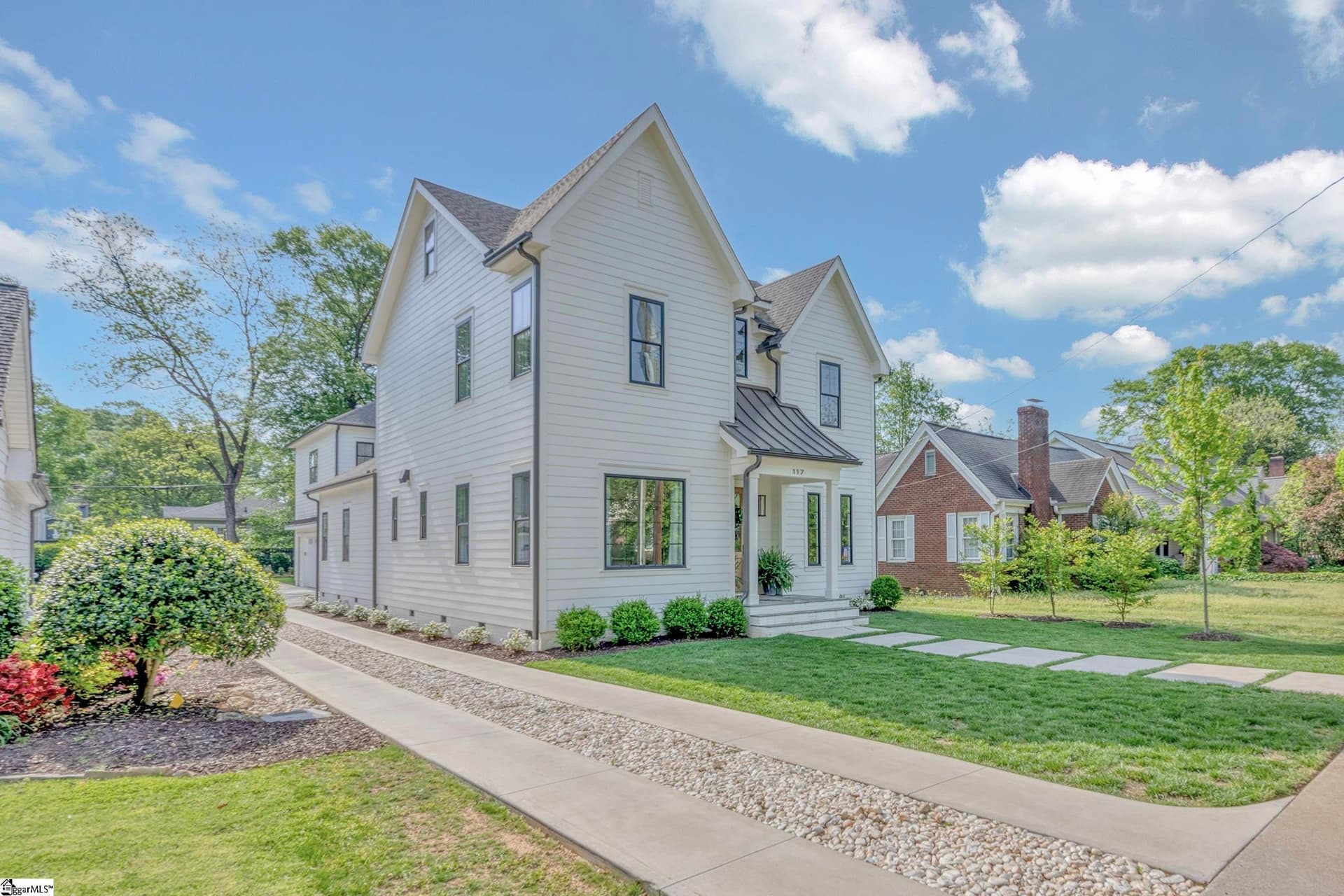 Property image 2 at 117 W Faris Road, Greenville, SC 29605