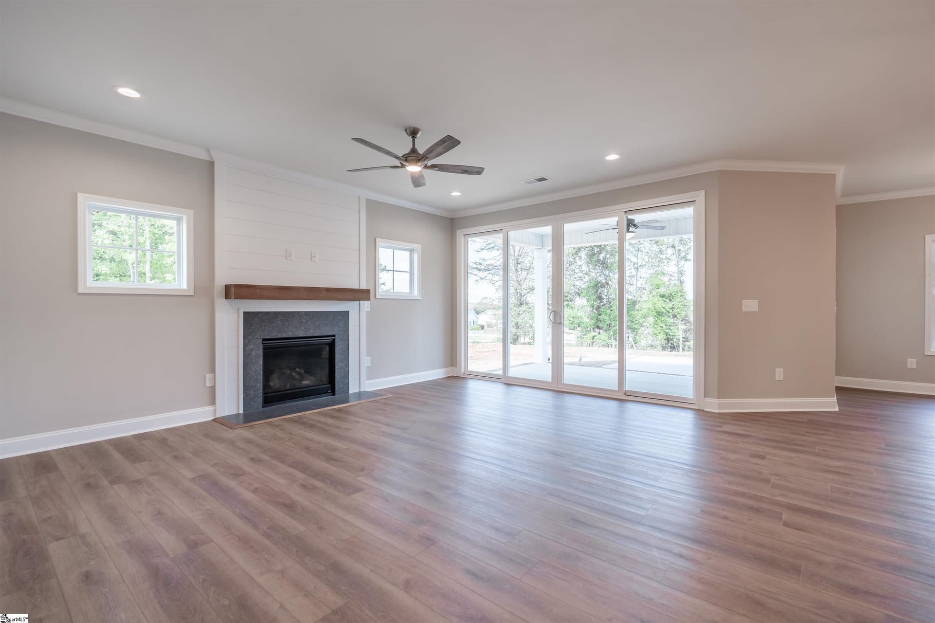Property image 2 at 101 Willett Trail, Taylors, SC 29687