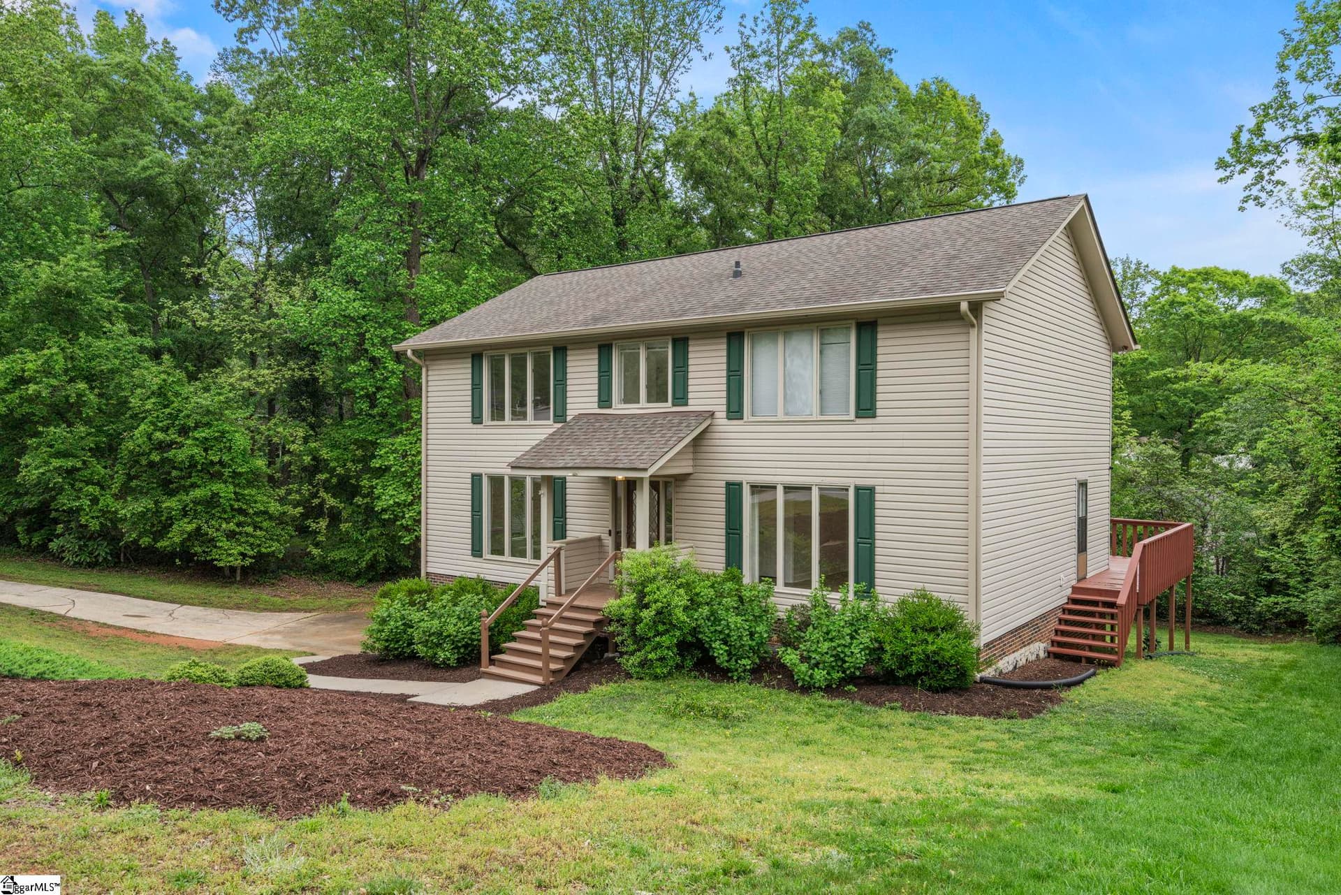 Property image 3 at 201 Sugar Creek Lane, Greer, SC 29650