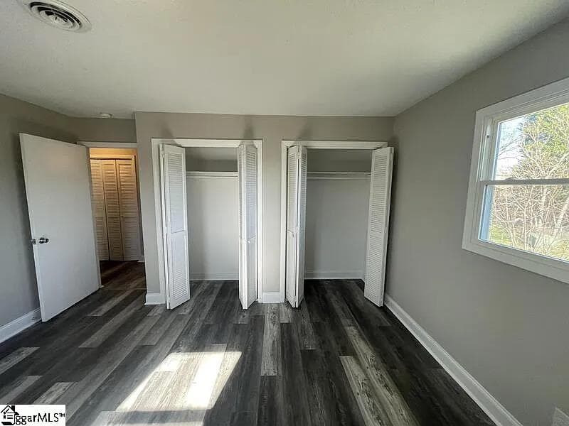 Property image 4 at 333 335 Devonwood Court, Taylors, SC 29687