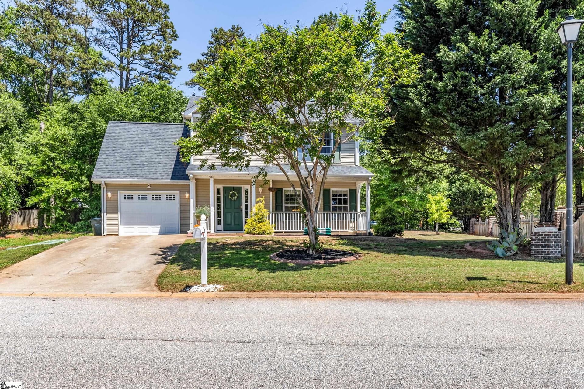 Property image 2 at 2 Susana Drive, Greer, SC 29651