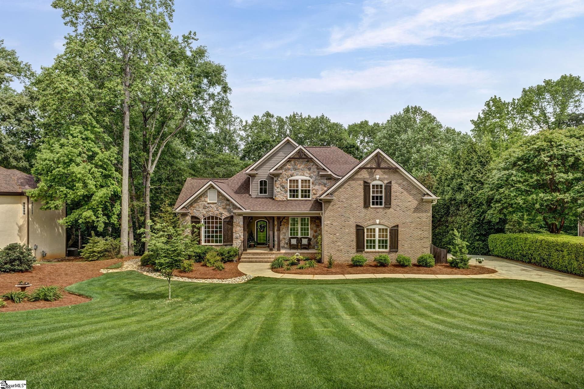 Laurel Lake, Greer Community