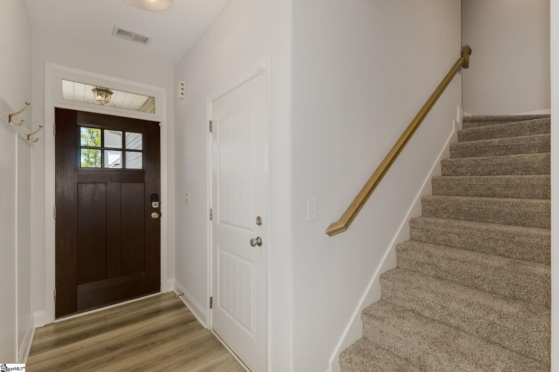 Property image 3 at 290 Foxbank Circle, Greer, SC 29651
