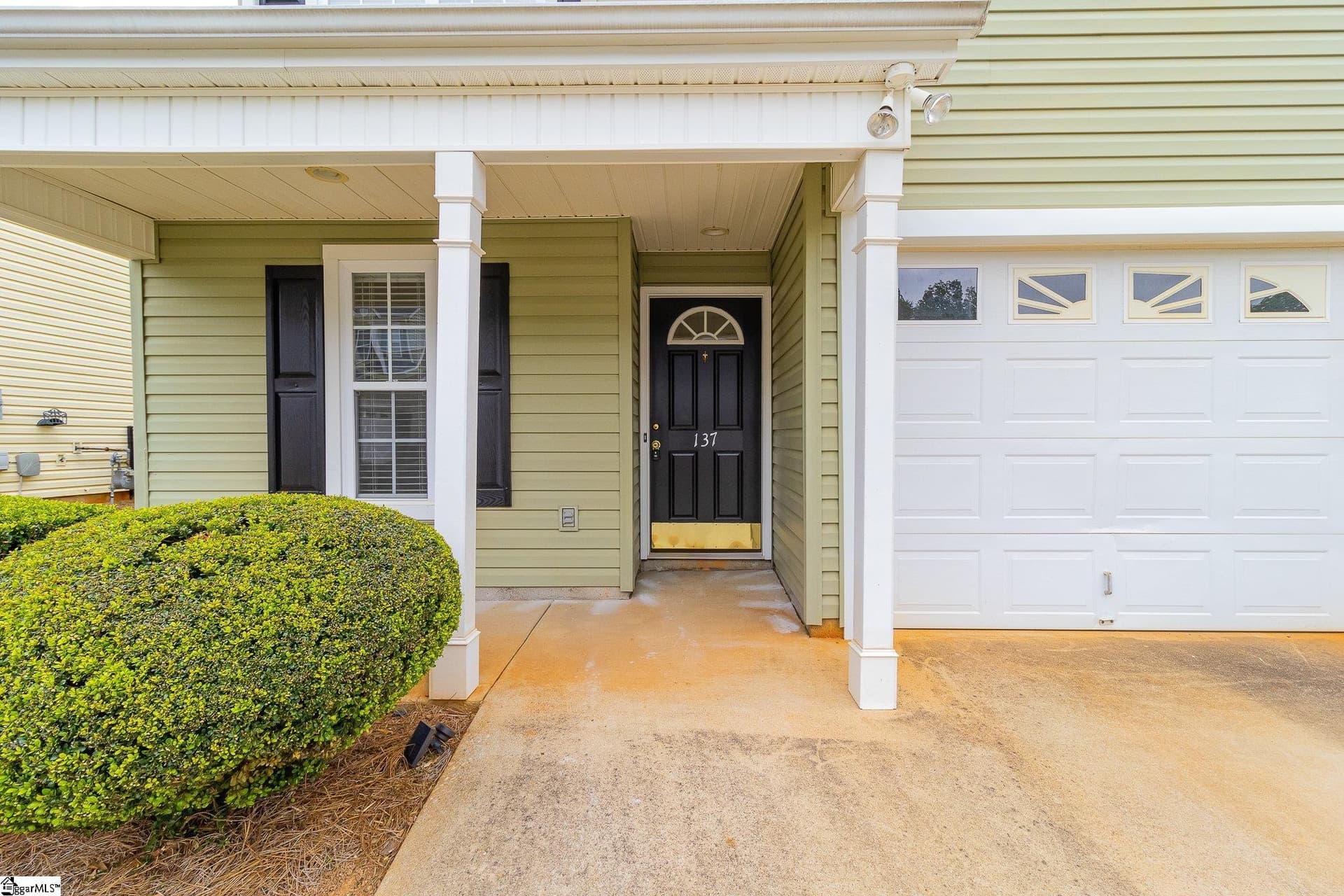 Property image 5 at 137 Pin Oak Court, Easley, SC 29642