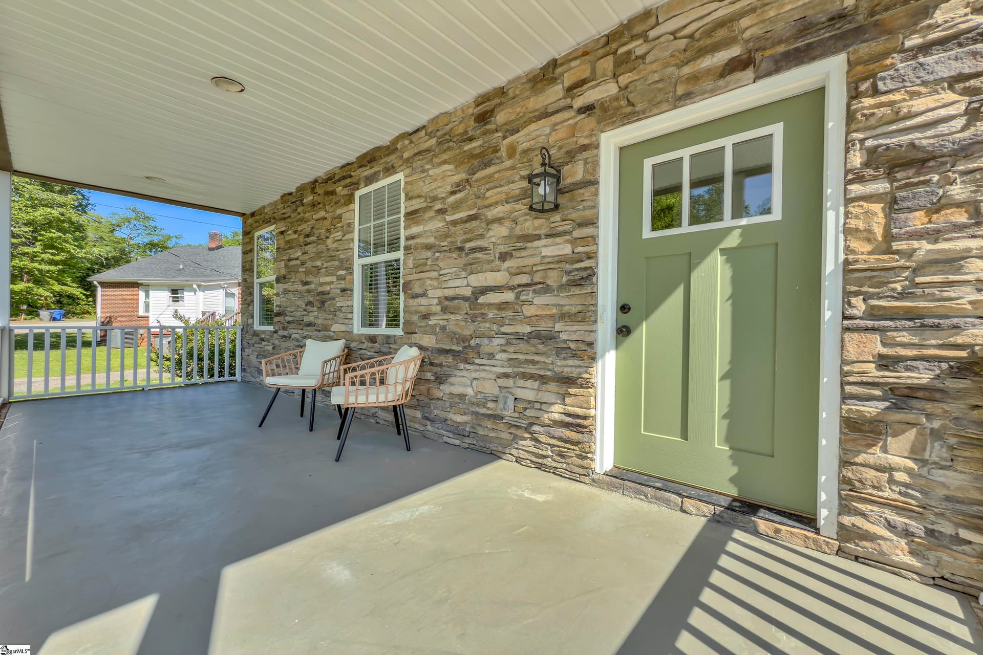Property image 2 at 222 Berkley Avenue, Greenville, SC 29609