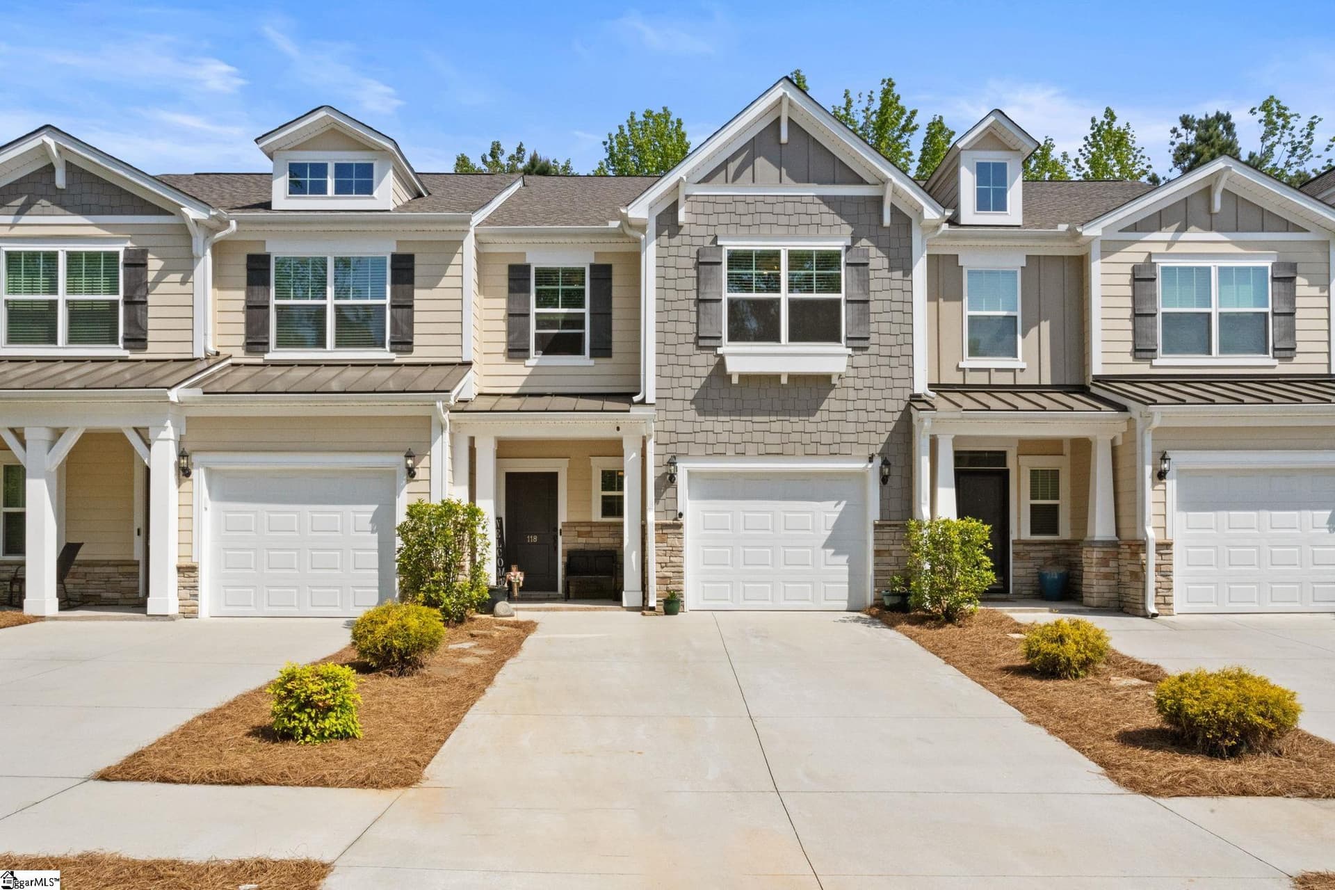 118 Pokeberry Way