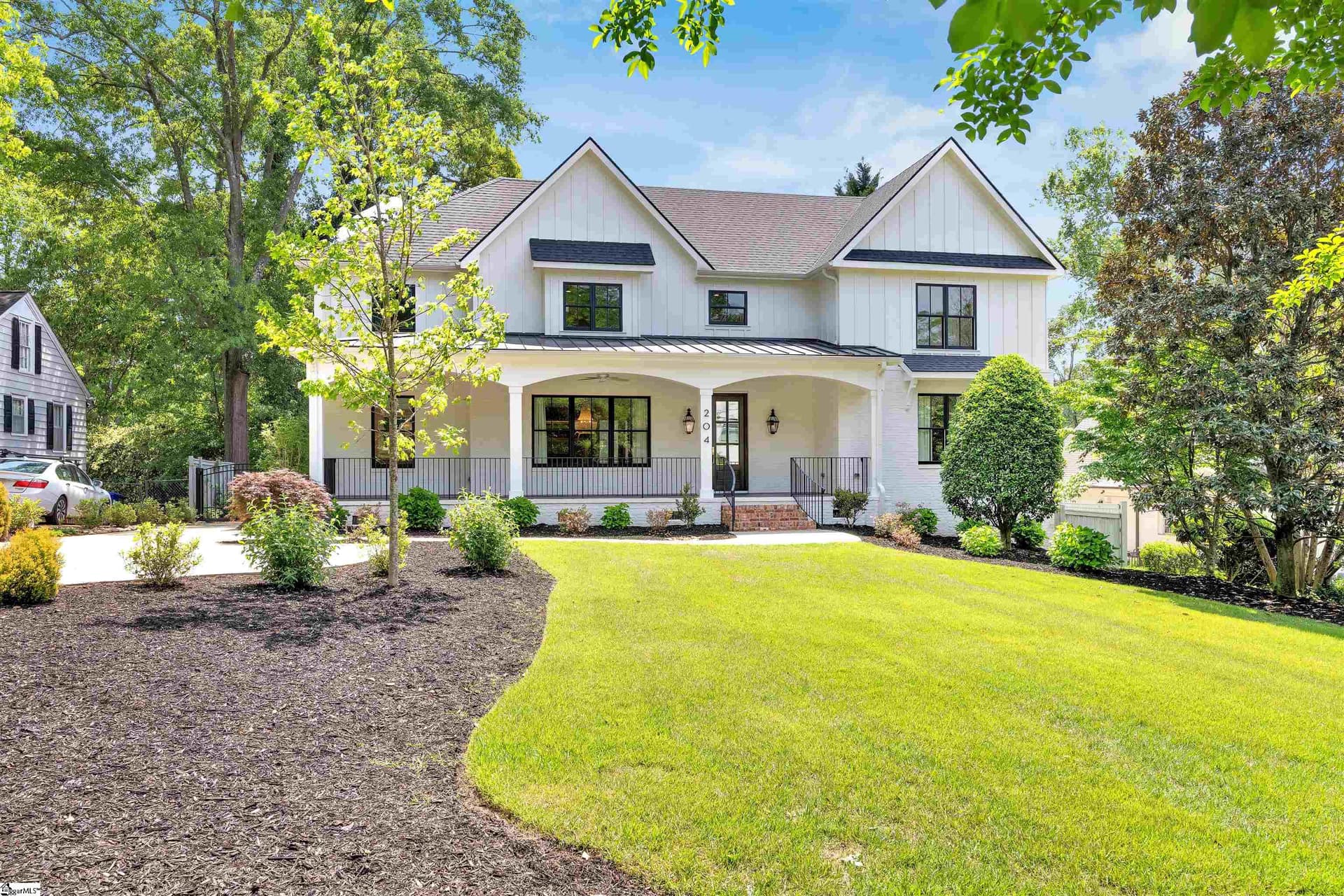 204 Sunset Drive