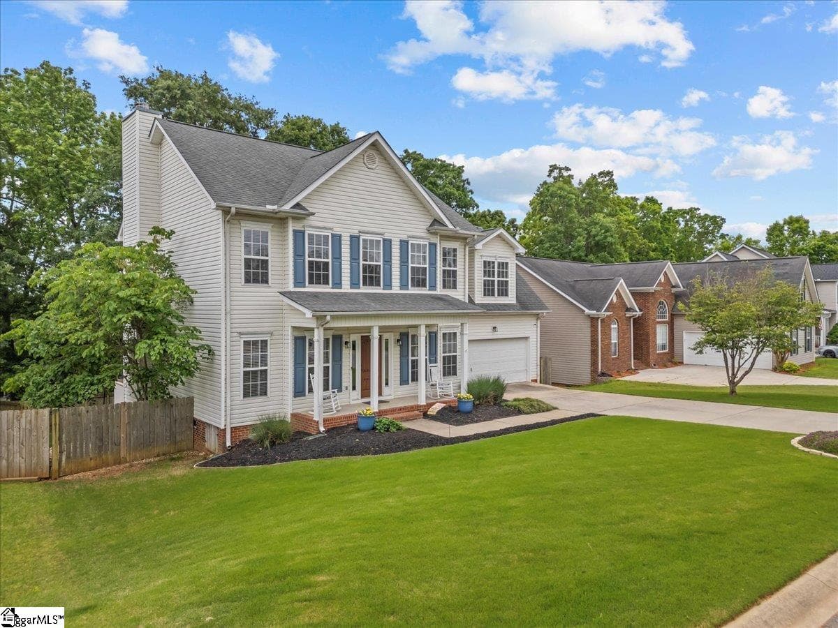 Property image 2 at 403 Walkingstick Way, Simpsonville, SC 29680