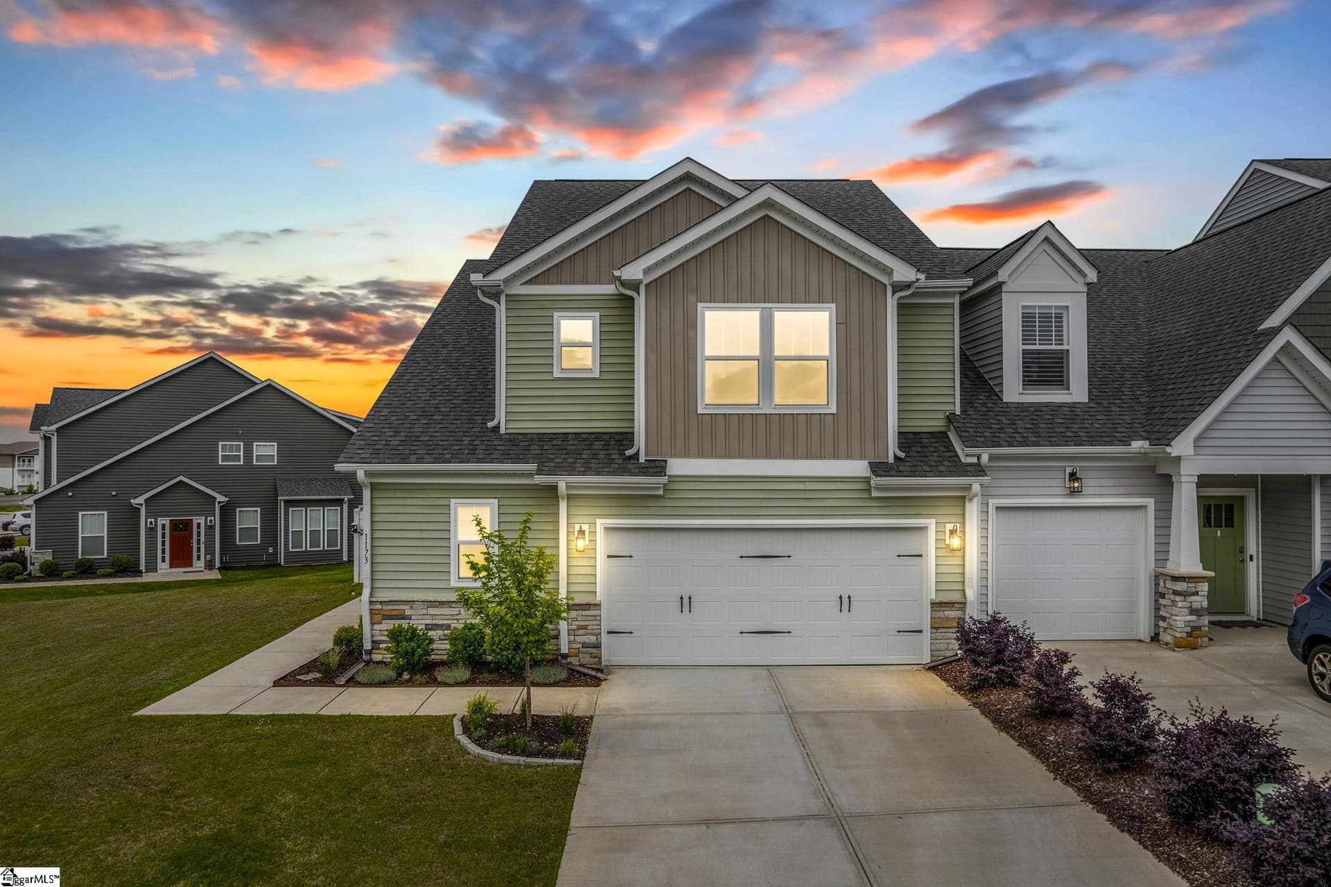Peachtree Townes, Boiling Springs Community