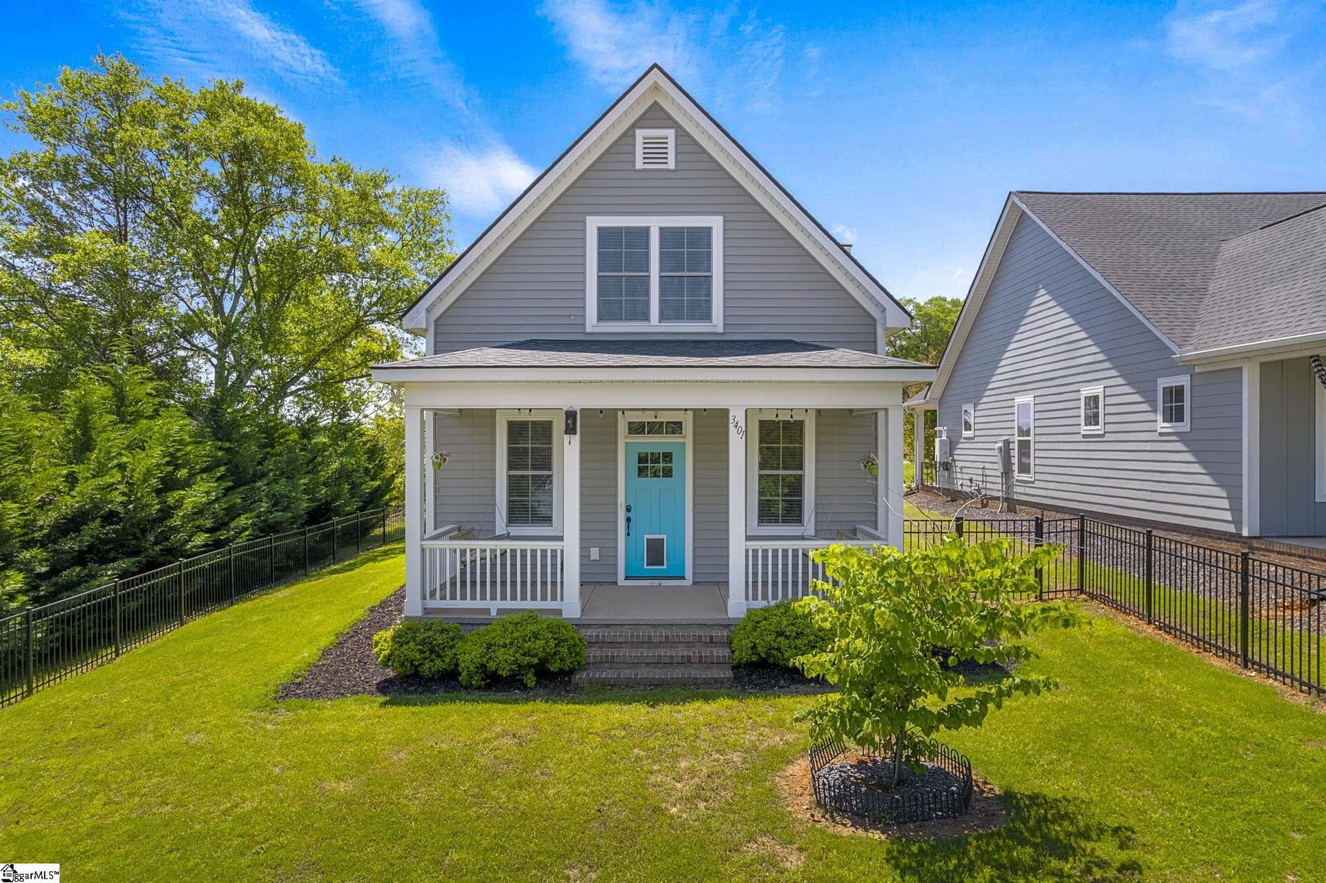 Latimer Square, Greenville Community