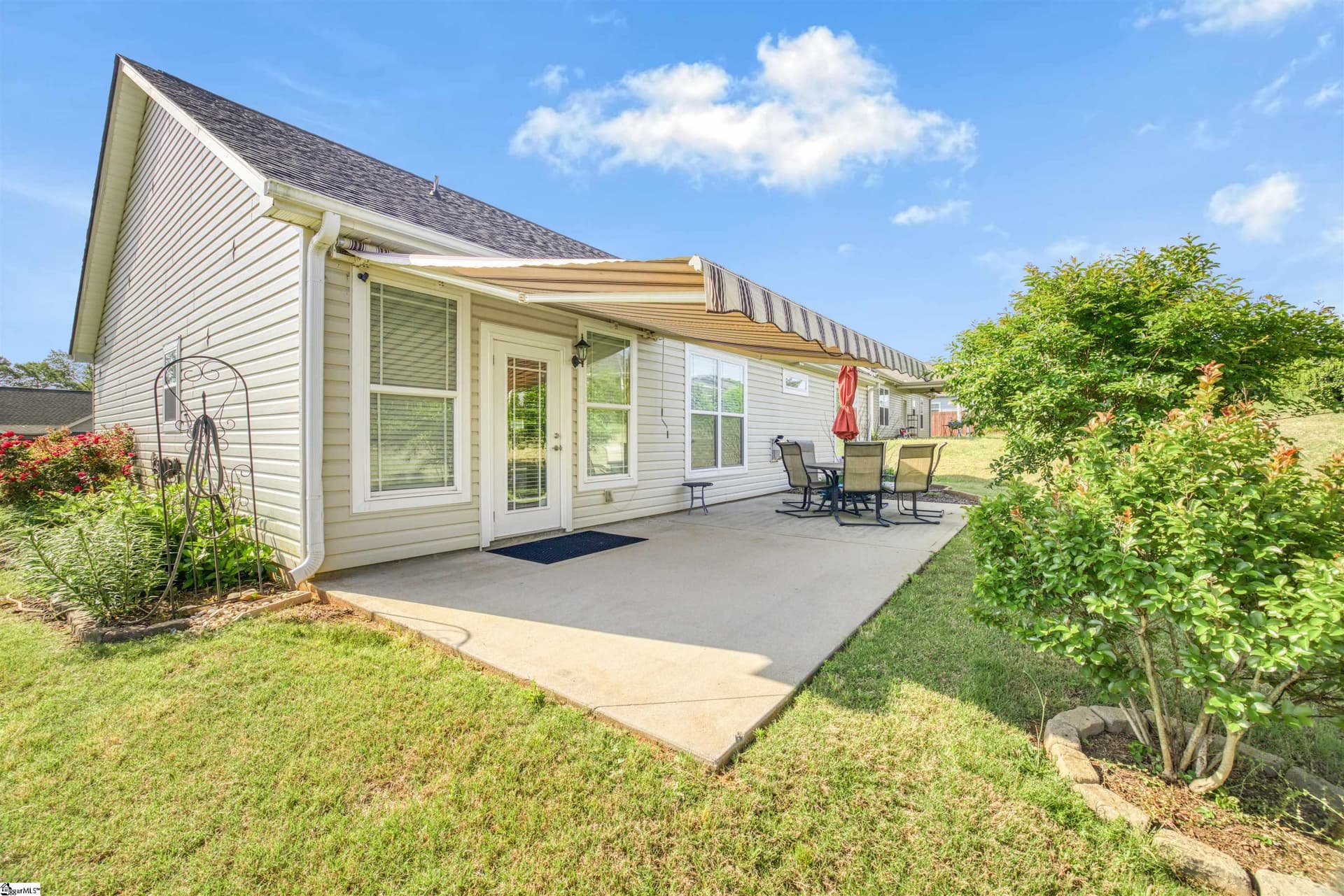 Property image 3 at 127 Alberta Circle, Piedmont, SC 29673