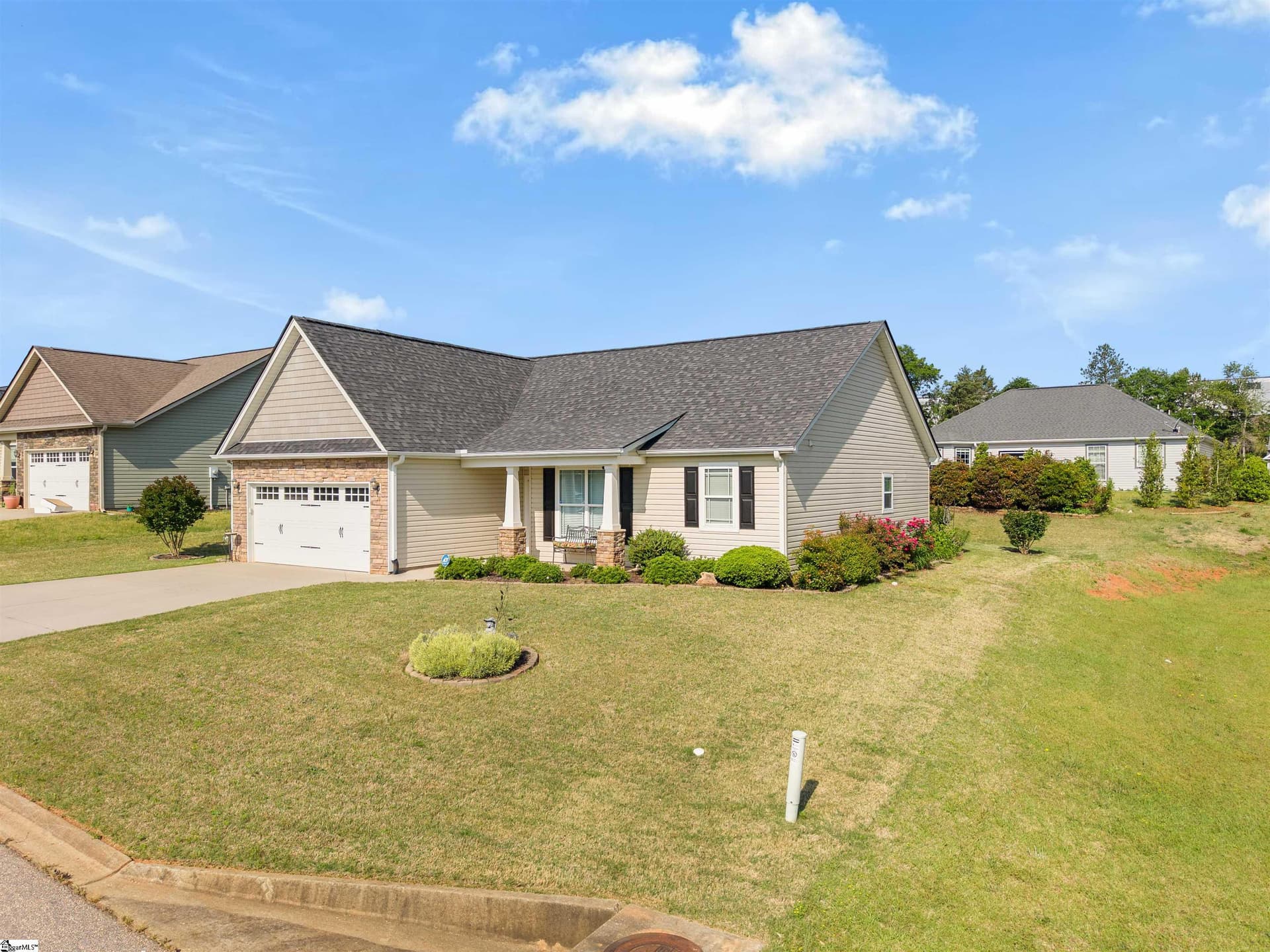 Property image 5 at 127 Alberta Circle, Piedmont, SC 29673