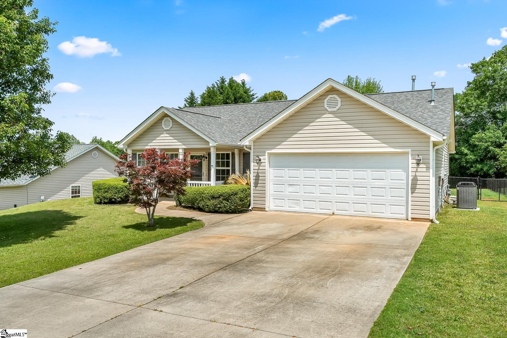 Westwood Pointe, Anderson Community