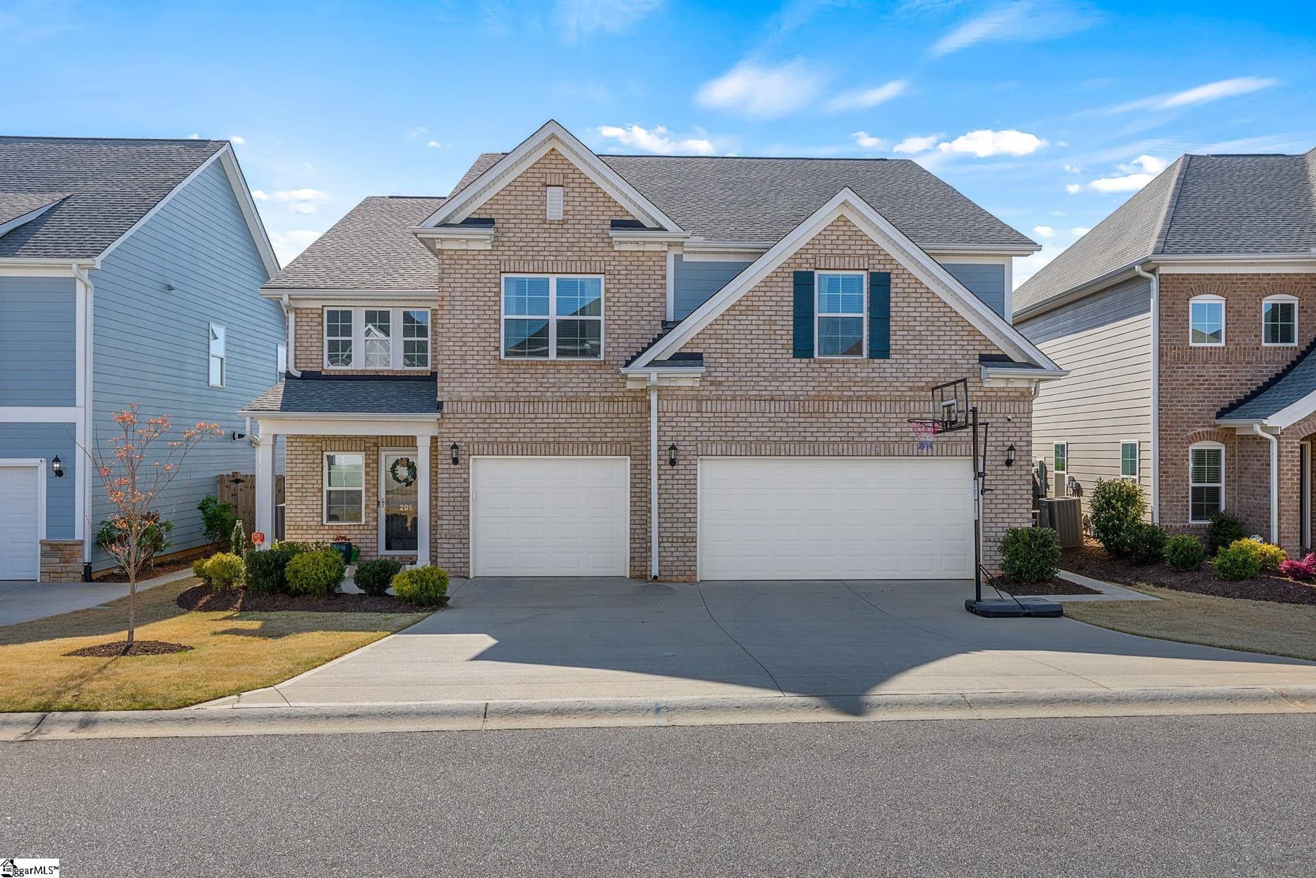 Property image 2 at 205 Reseda Drive, Greenville, SC 29607