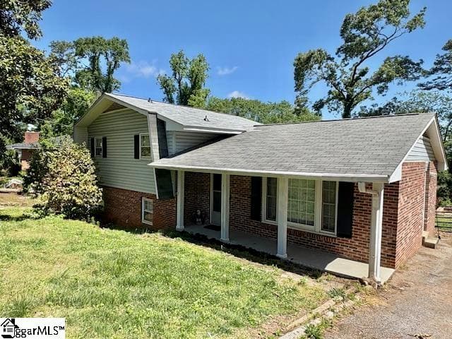 Woodfields, Greenville Community