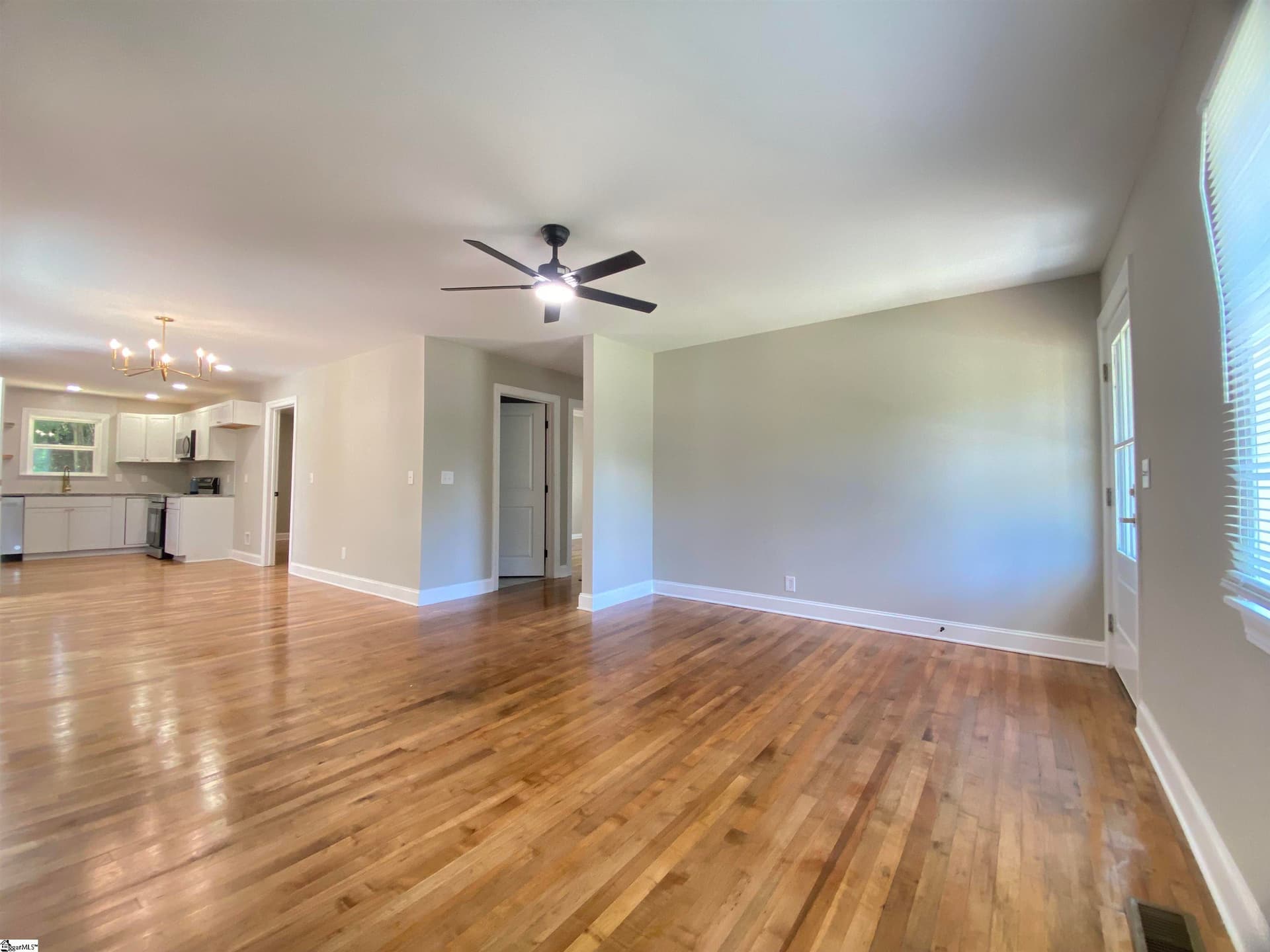 Property image 3 at 91 N Estate Drive, Greenville, SC 29605