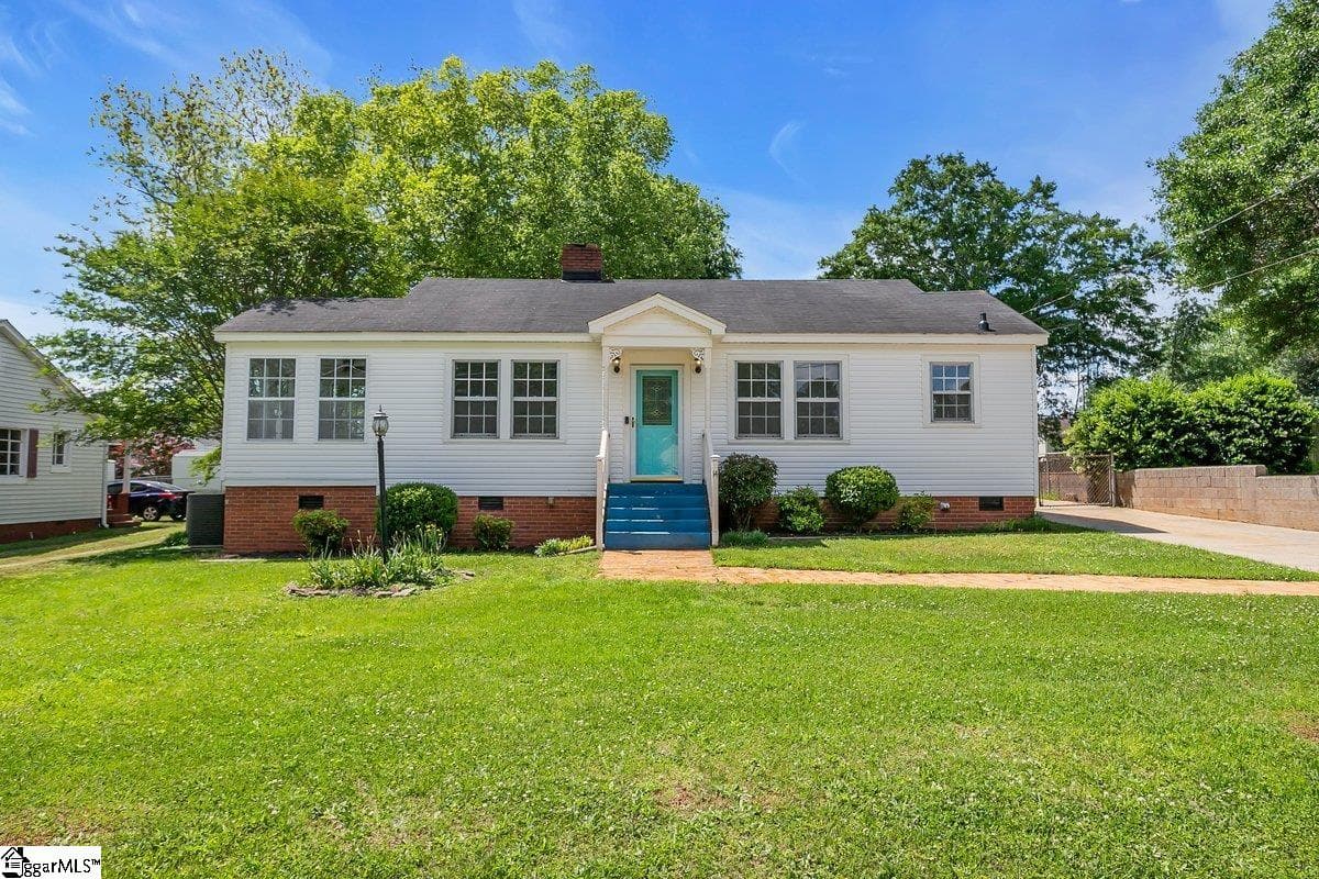 Buncombe Park, Greenville Community