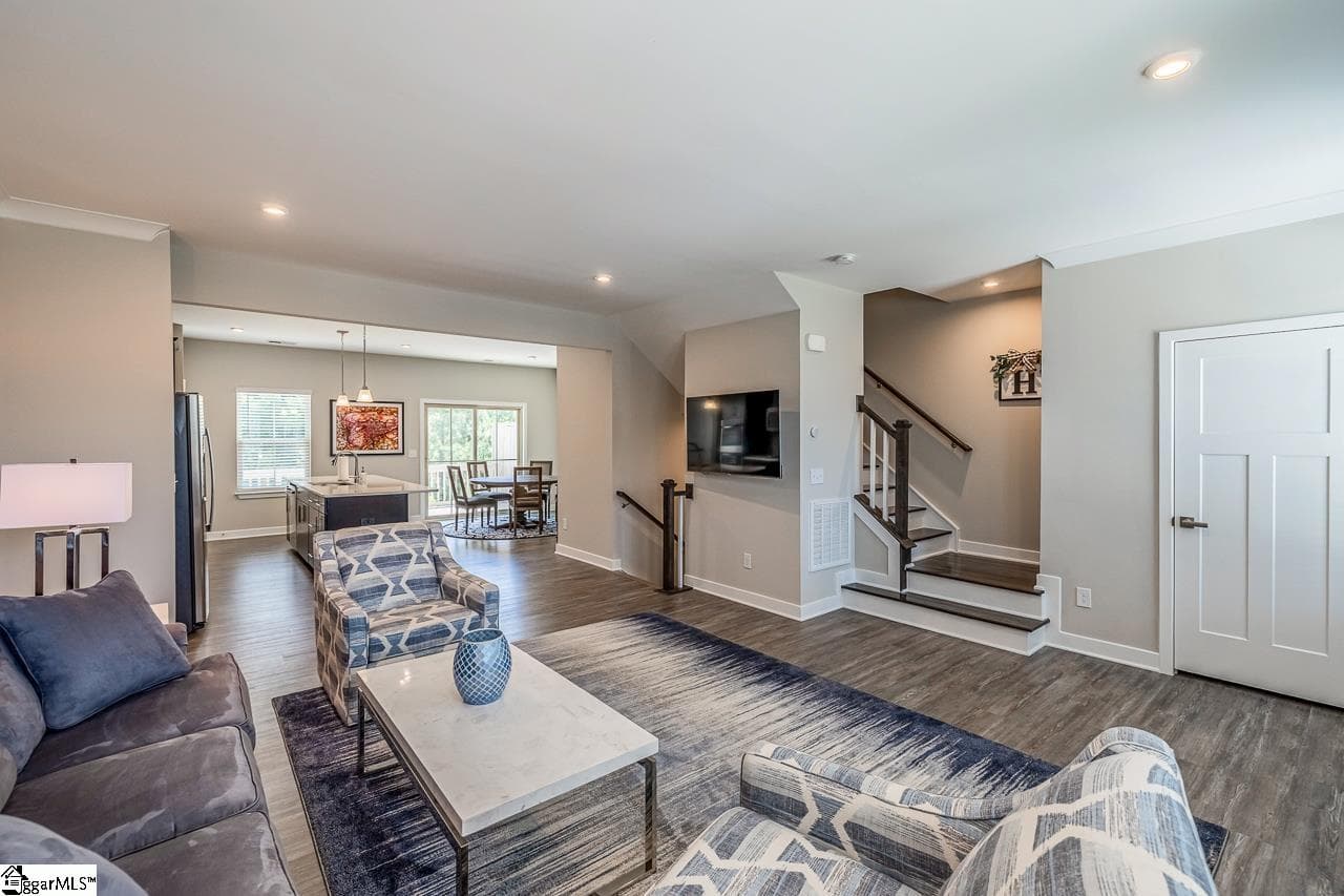 Property image 2 at 147 Eagle Wood Drive, Greenville, SC 29607