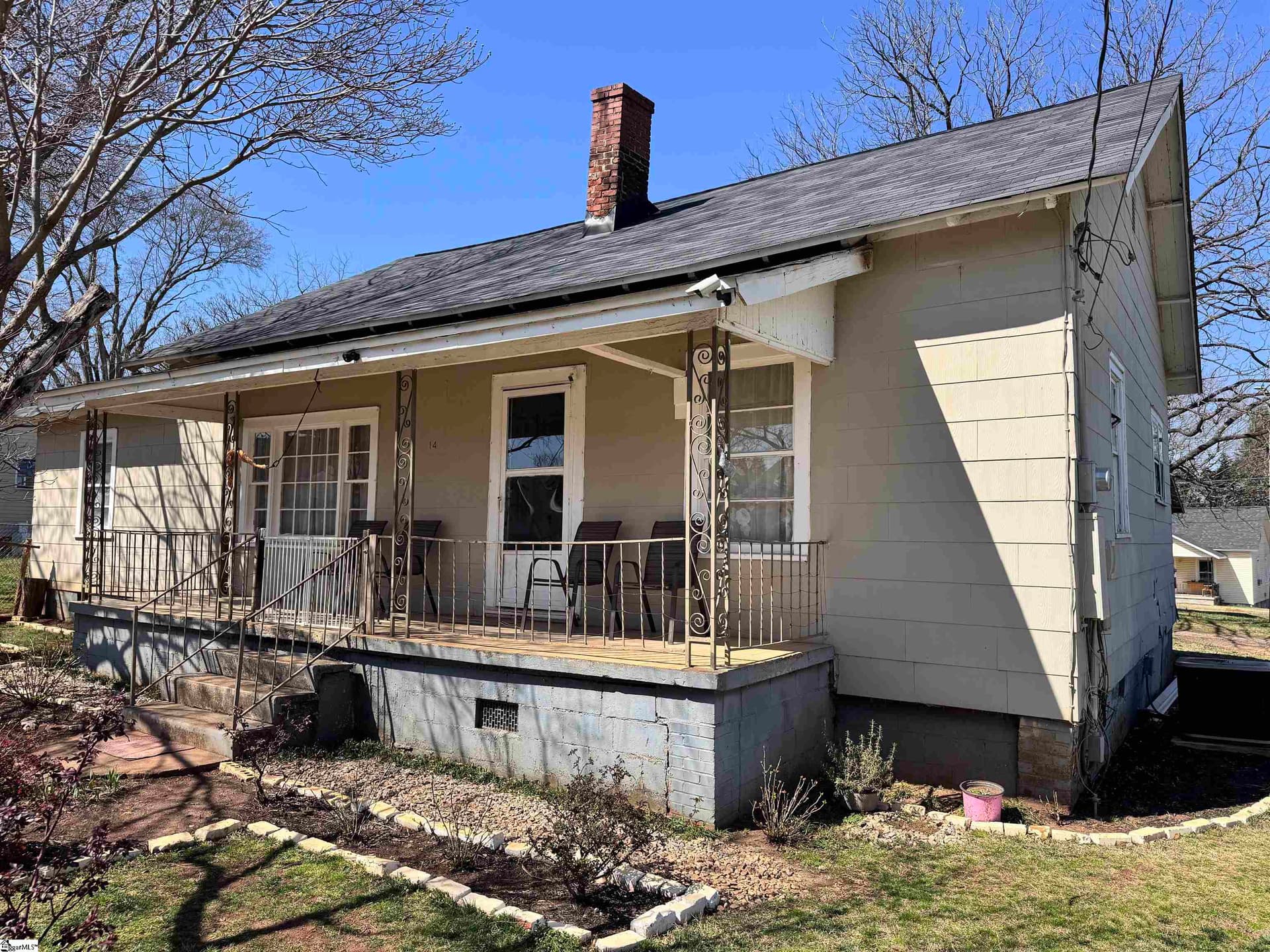 Property image 2 at 14 19th Street, Greer, SC 29651
