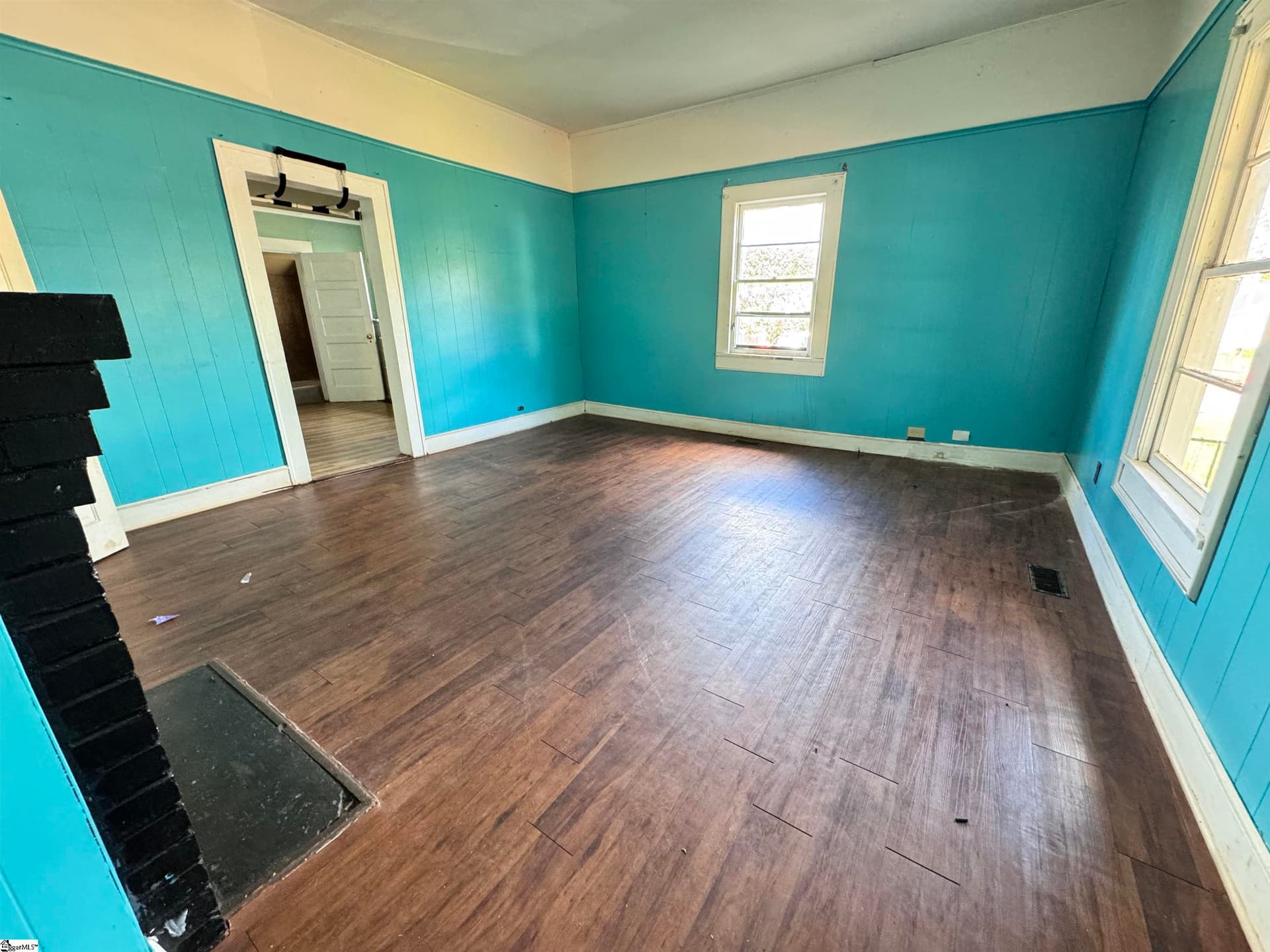 Property image 3 at 14 19th Street, Greer, SC 29651