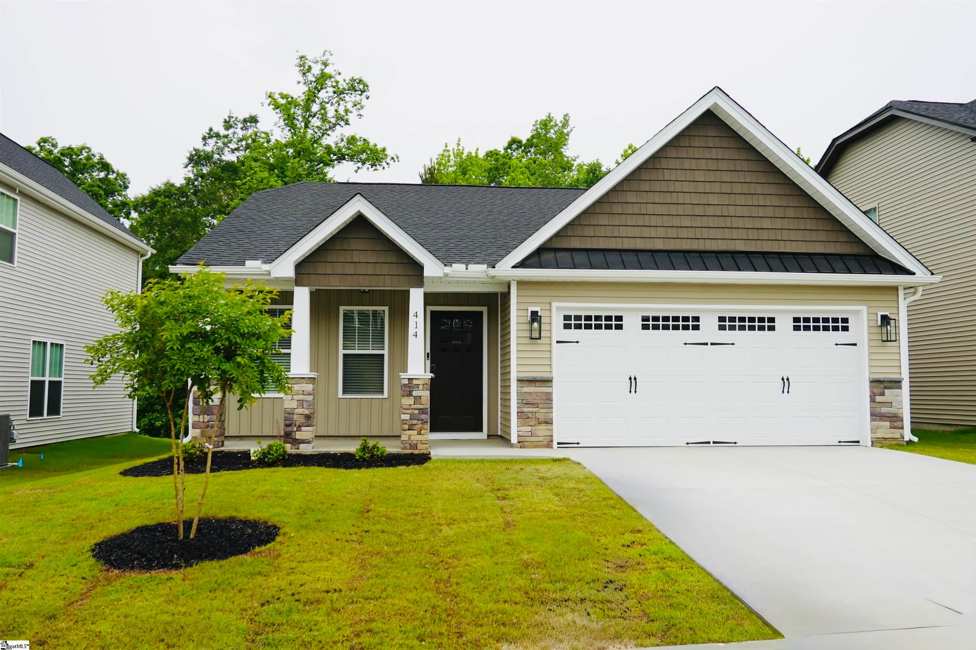414 River Trace Loop