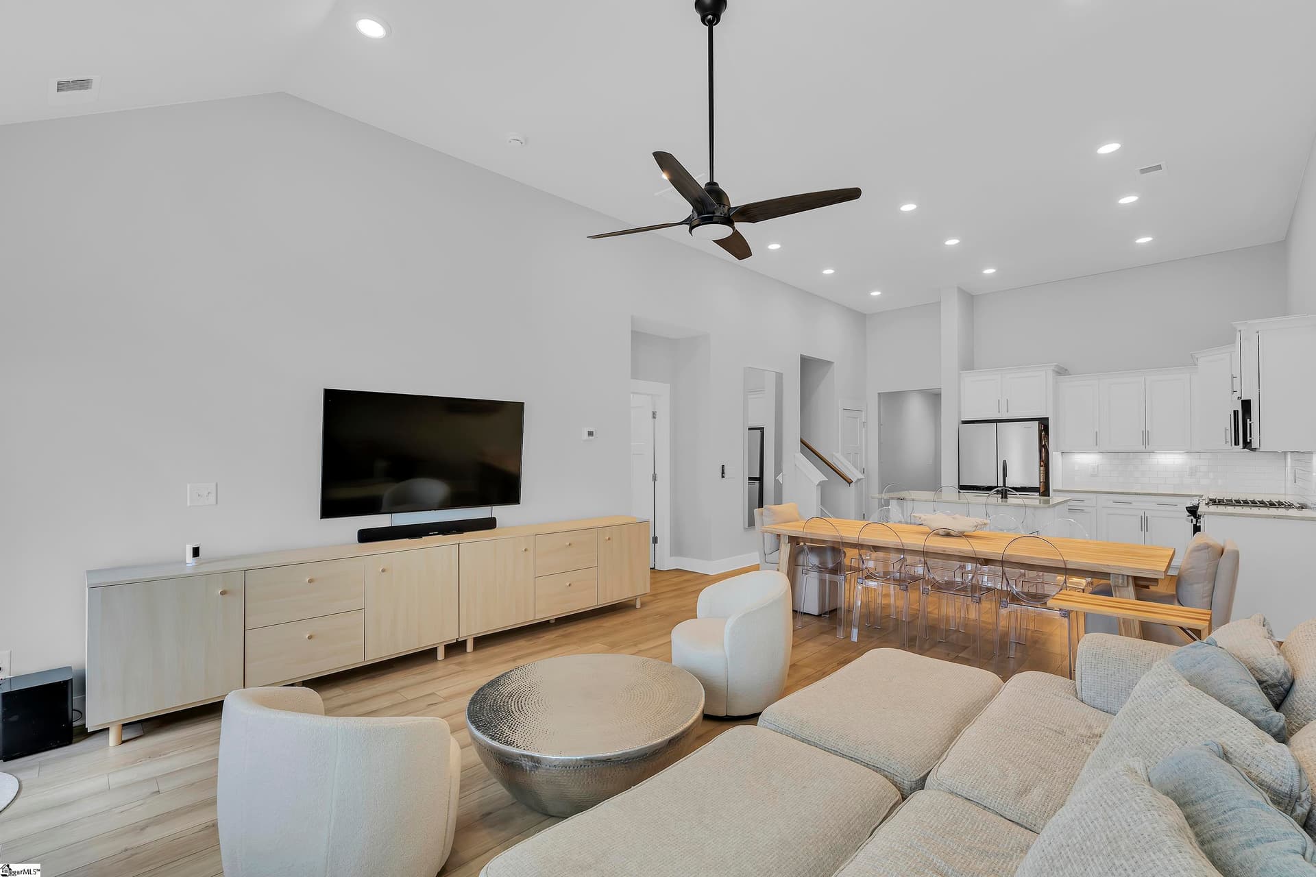 Property image 5 at 415 Ambleside Lane, Greenville, SC 29605