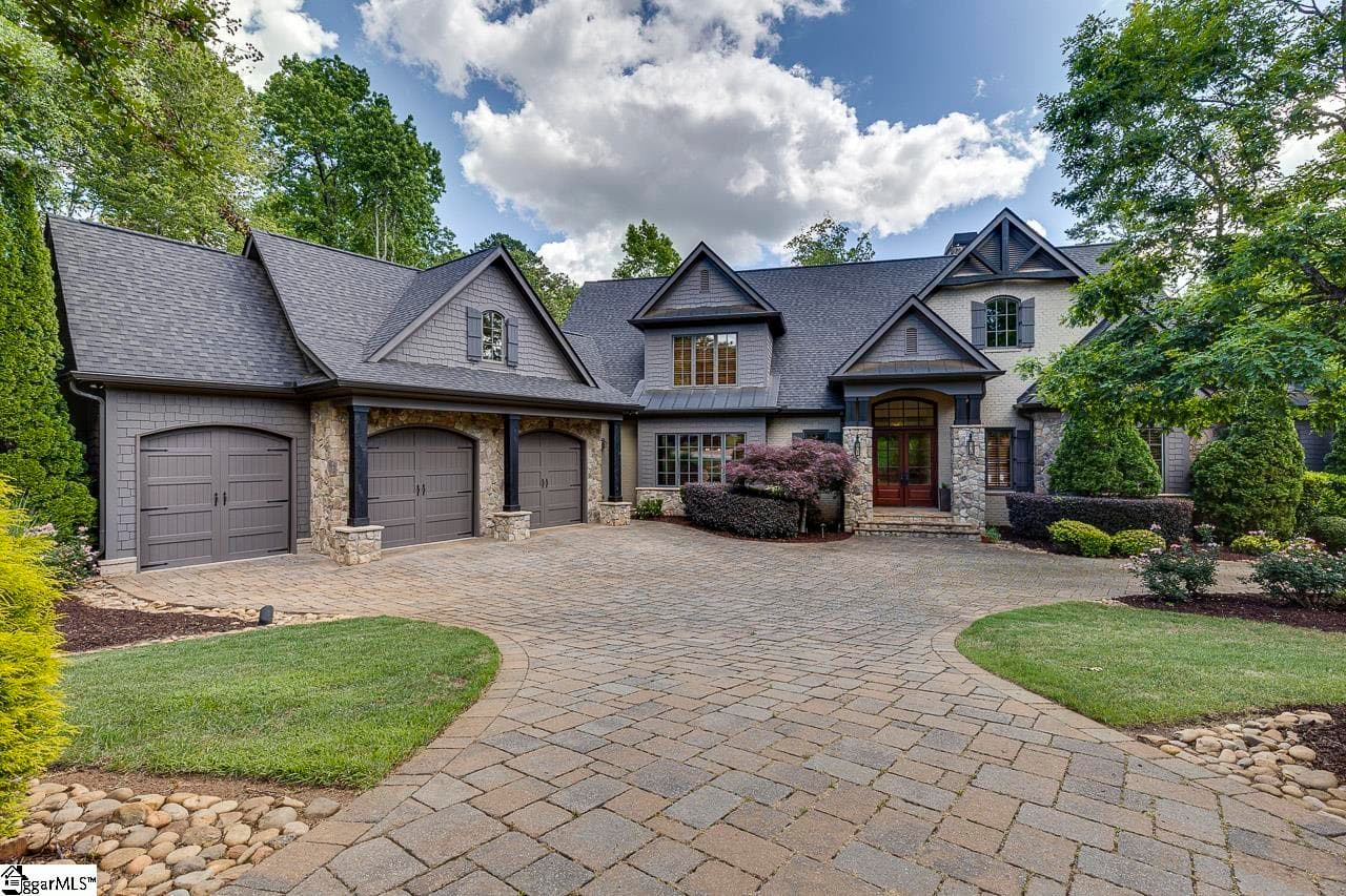 Cobblestone, Simpsonville Community