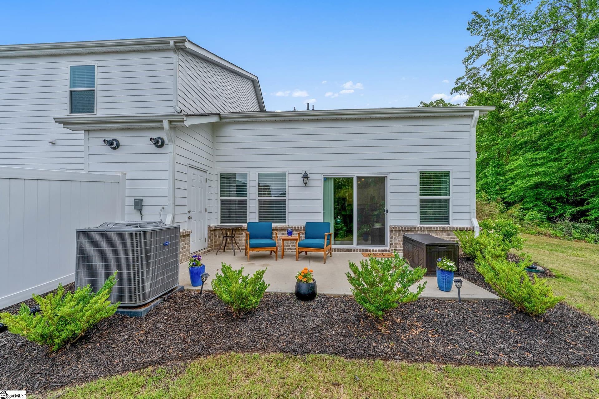 Property image 3 at 24 Sparrow Lane, Greenville, SC 29607
