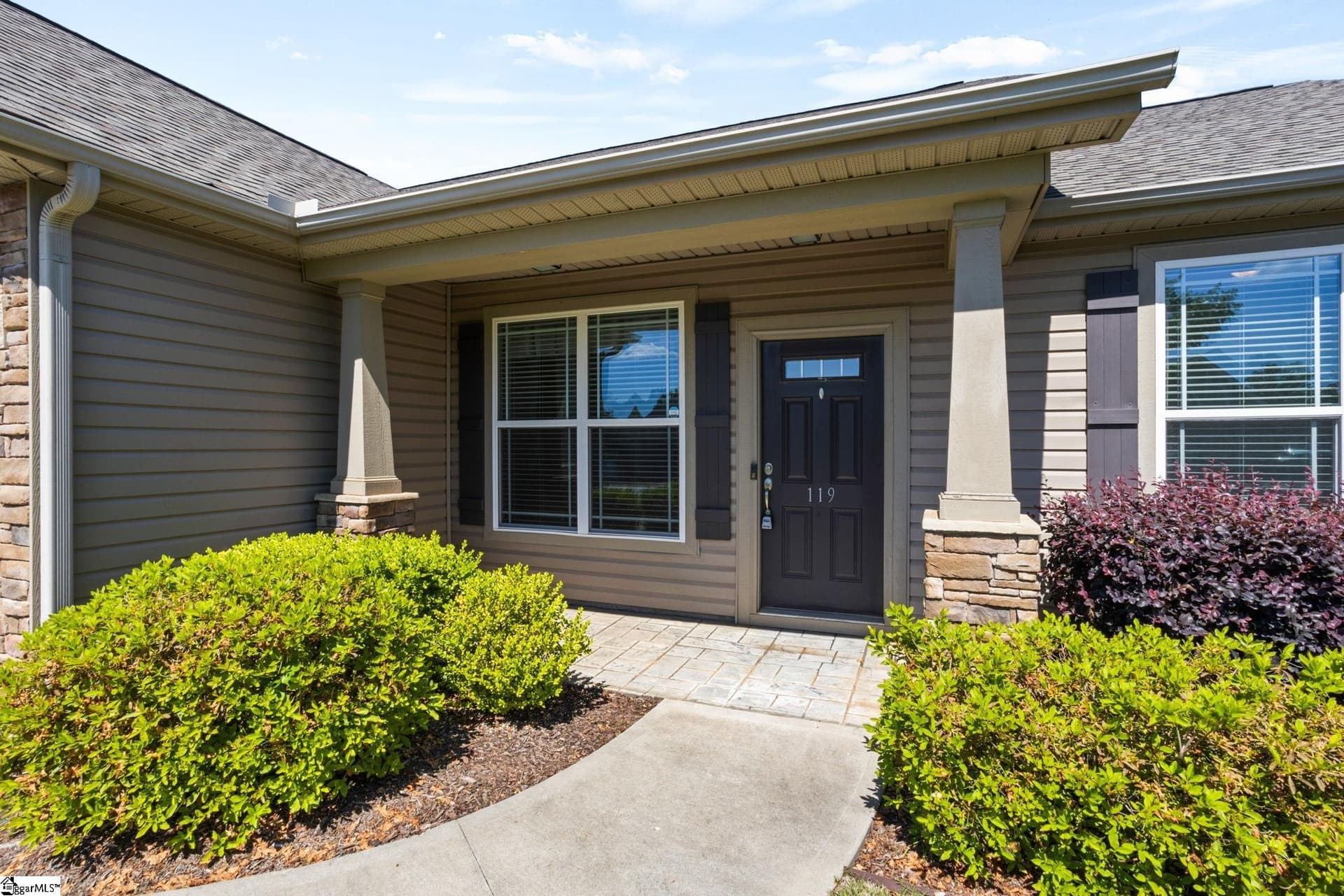 Property image 2 at 119 Alberta Circle, Piedmont, SC 29673
