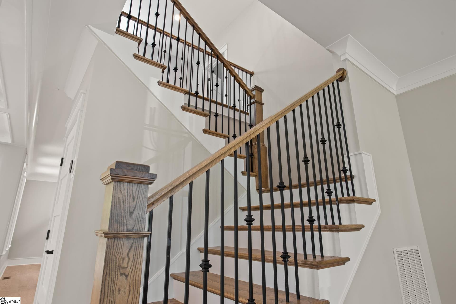 Property image 5 at 1007 Tudor Cottage Trail, Boiling Springs, SC 29316
