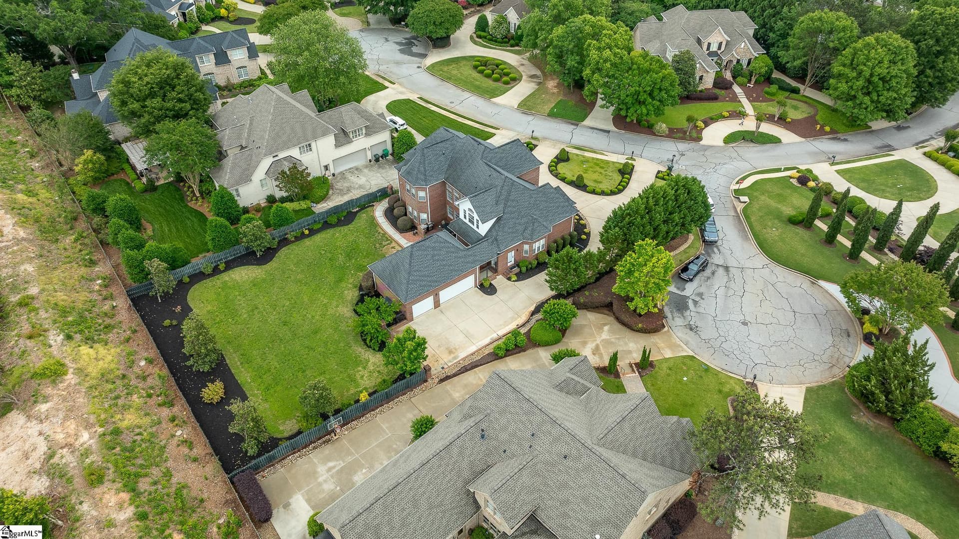 Property image 3 at 101 Norman Place, Greenville, SC 29615