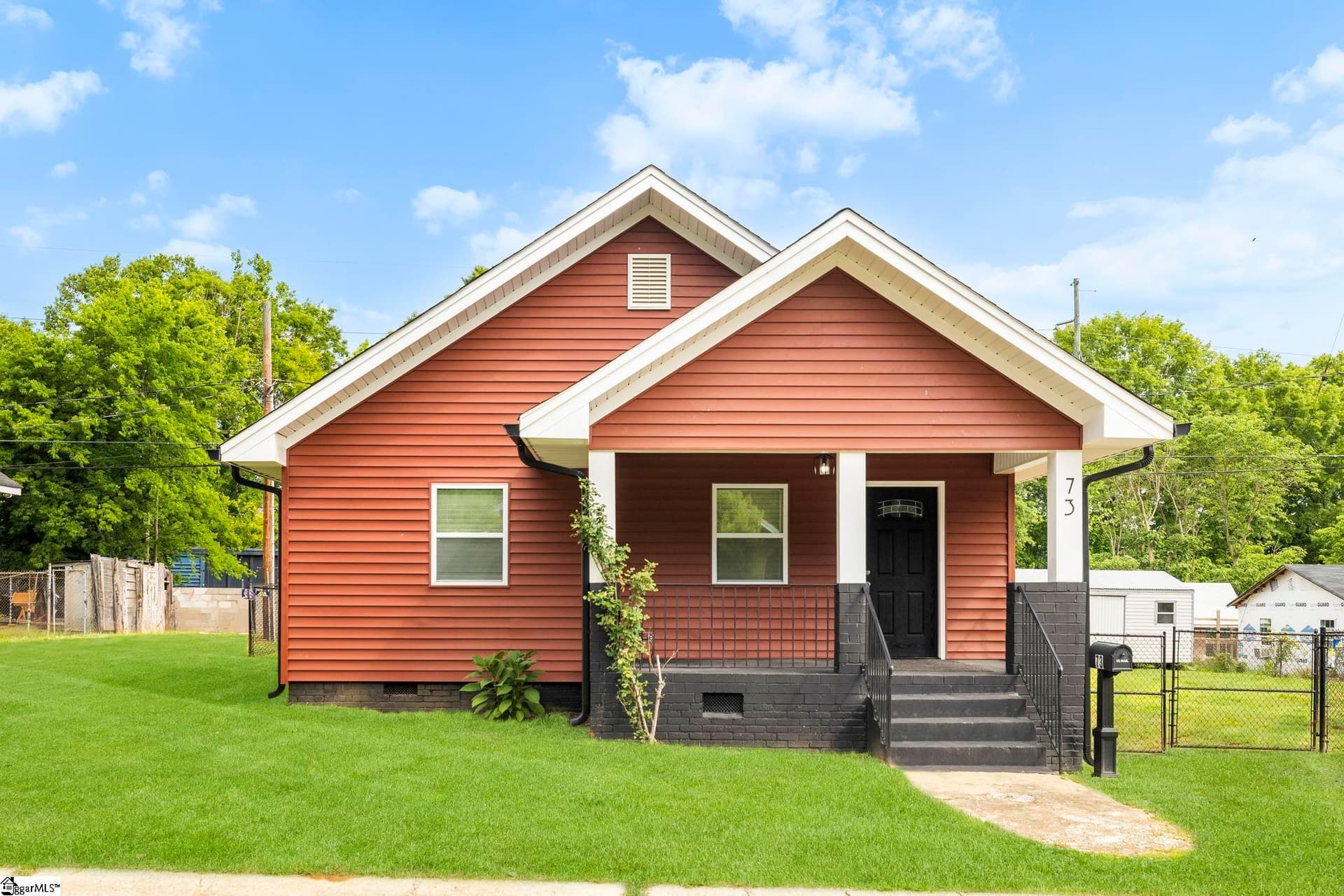73 E 8th Street