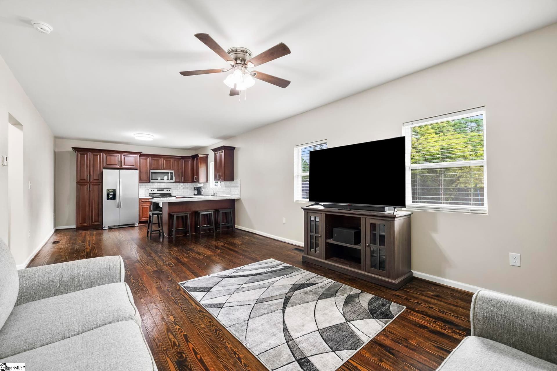 Property image 2 at 73 E 8th Street, Greenville, SC 29611