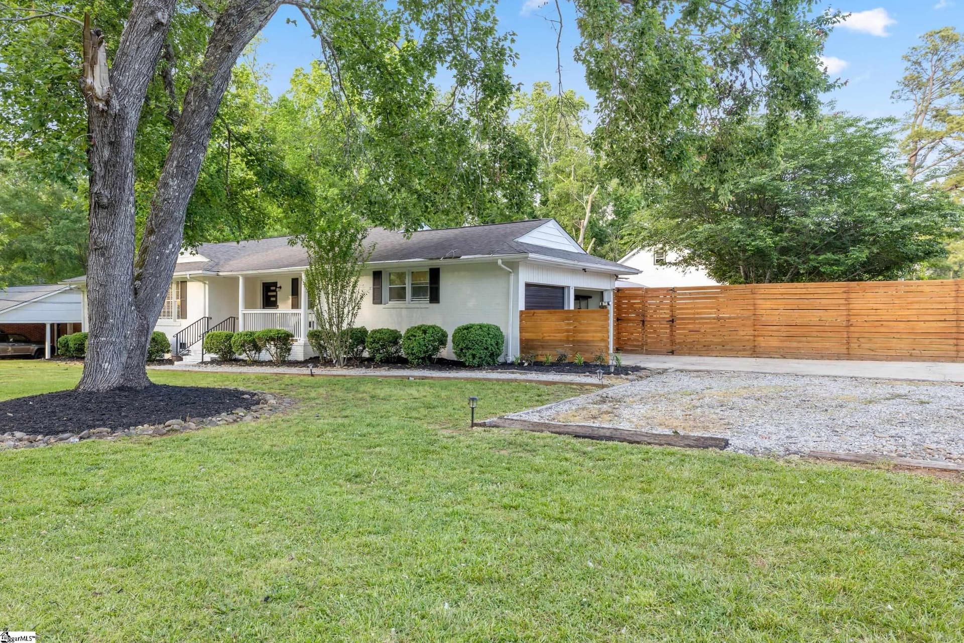 Property image 3 at 500 Hunts Bridge Road, Greenville, SC 29617
