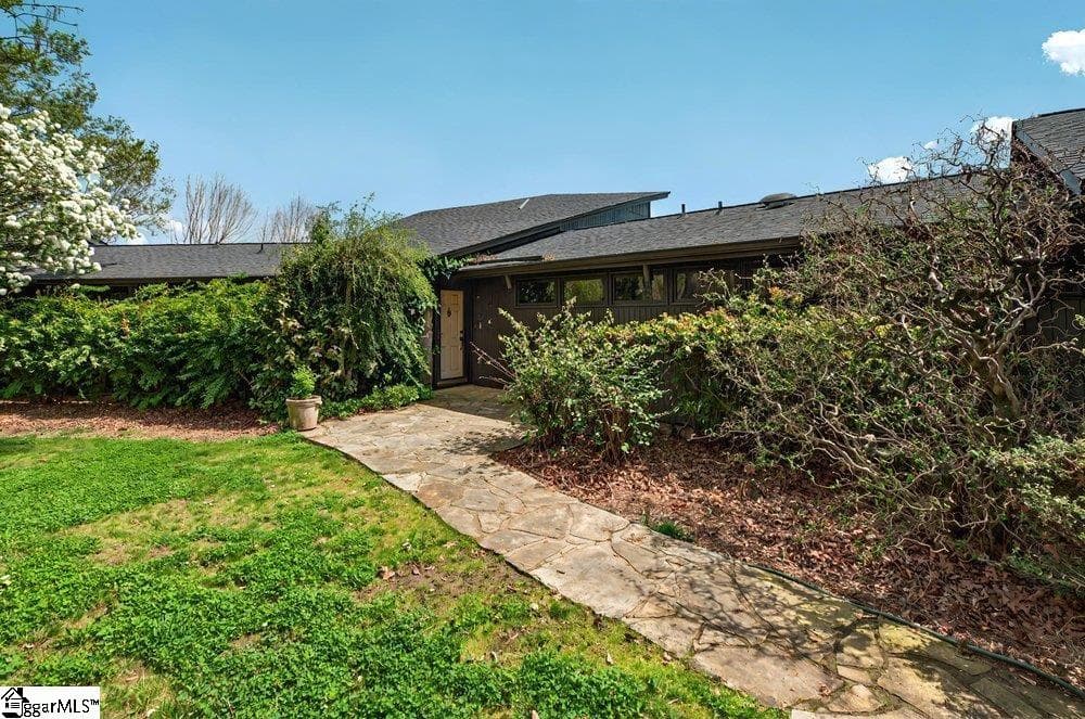 2916 Rambling Path