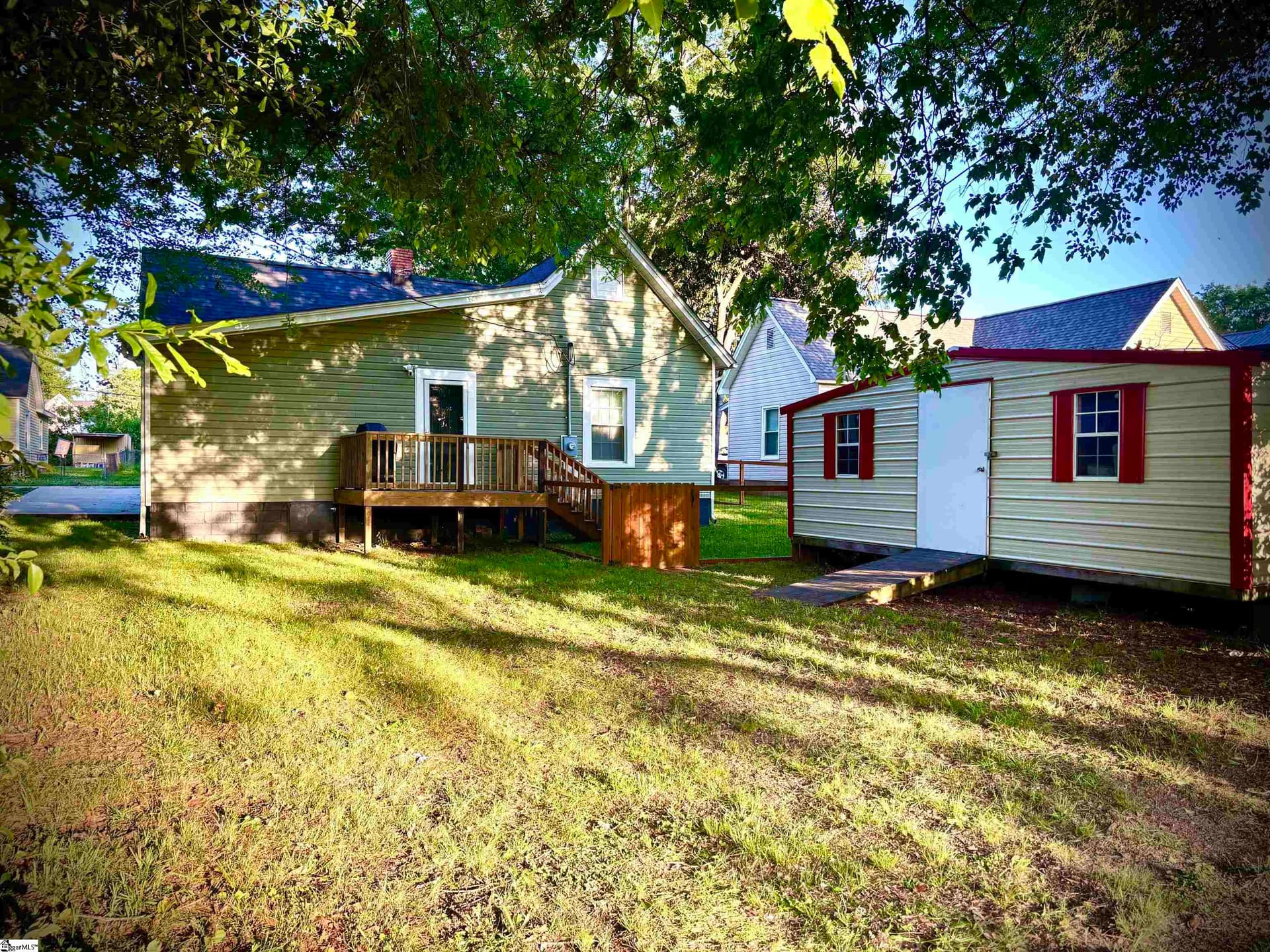Property image 3 at 12 Taylor Street, Greenville, SC 29605