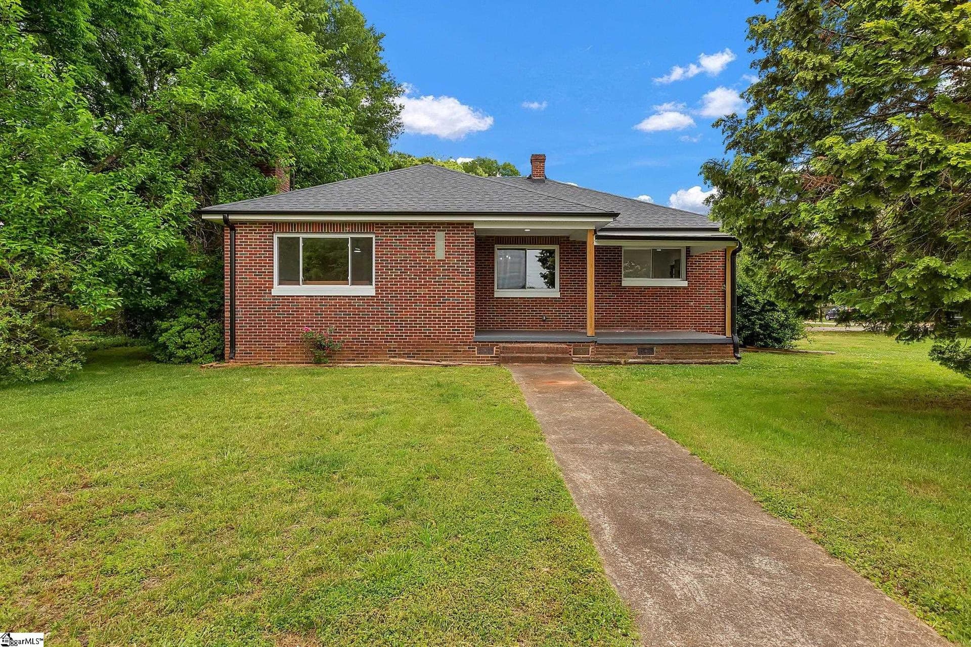 Property image 2 at 3902 Old Buncombe Road, Greenville, SC 29617