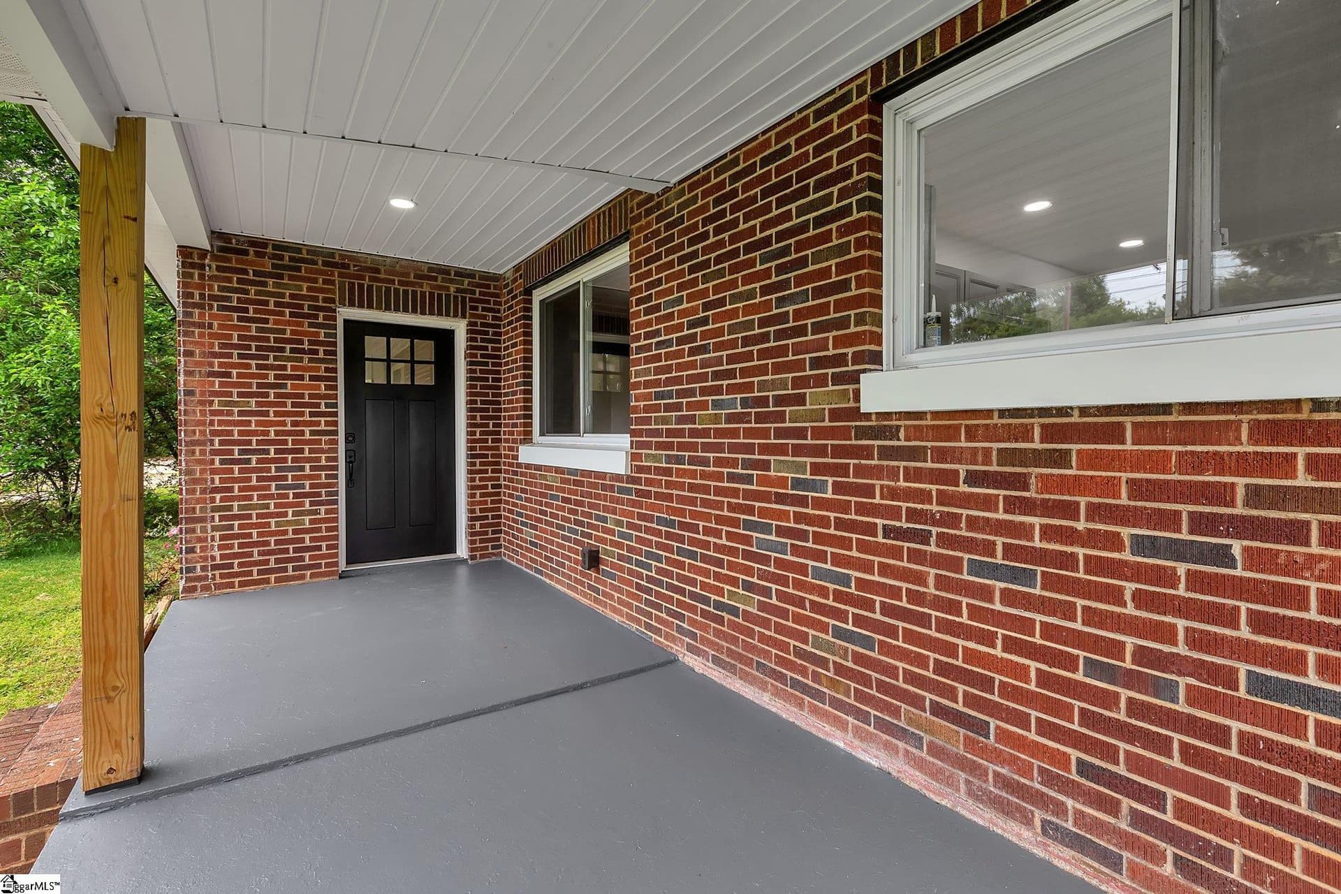 Property image 3 at 3902 Old Buncombe Road, Greenville, SC 29617
